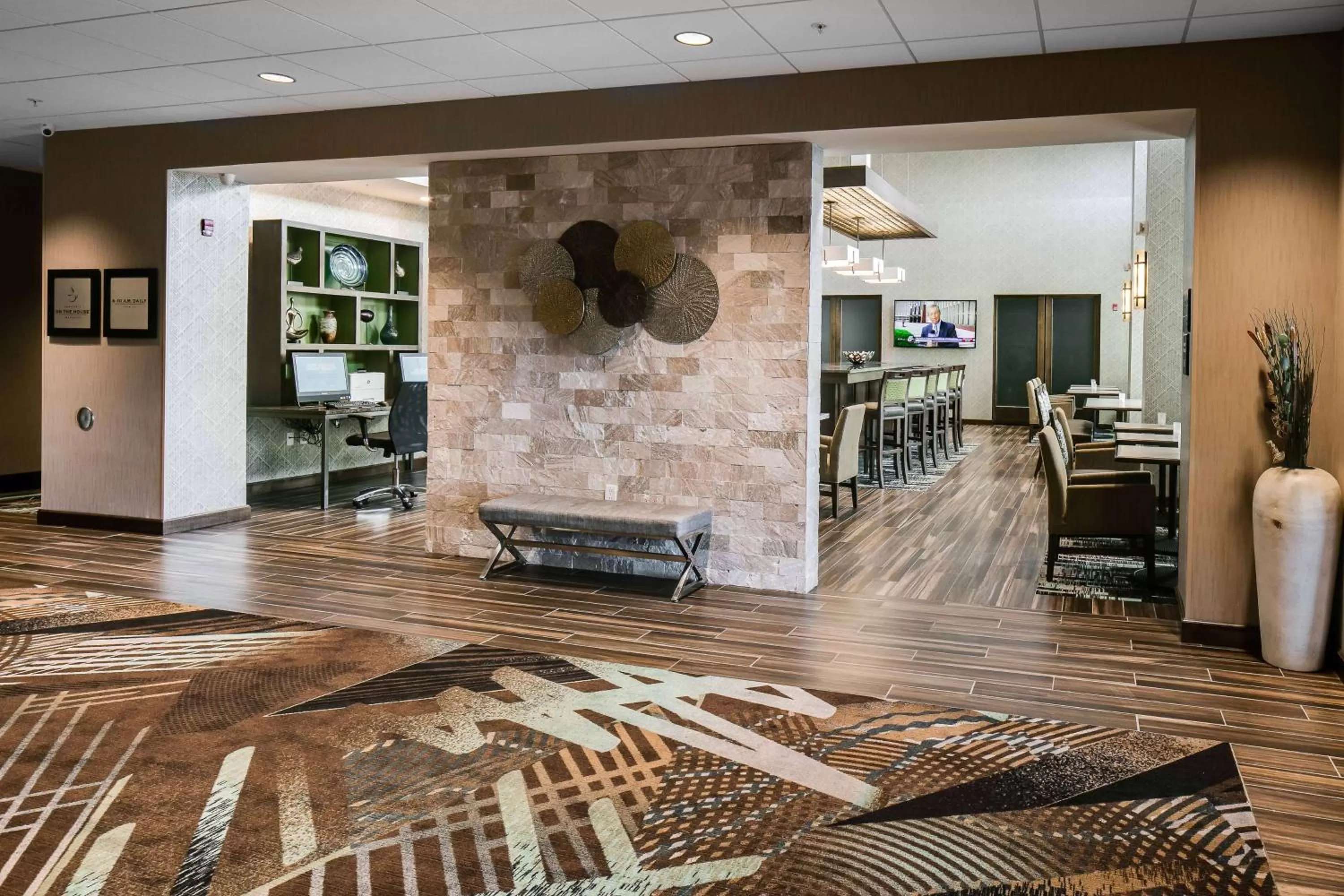 Lobby or reception in Hampton Inn & Suites-Hudson Wisconsin