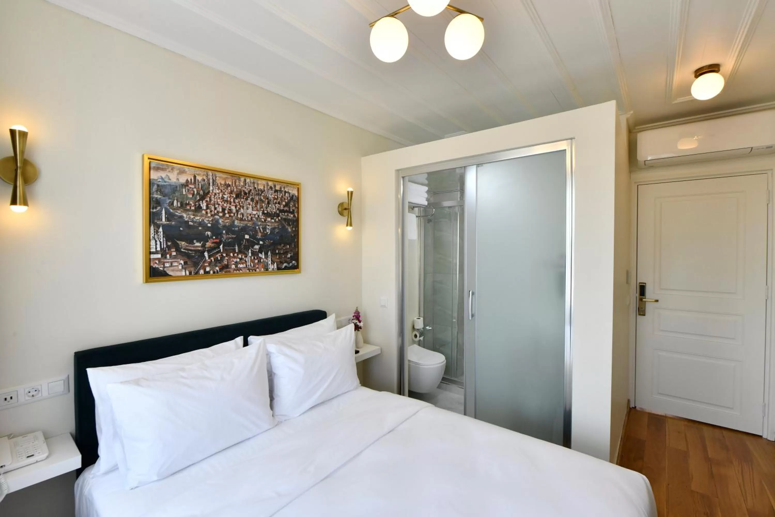 Bed in Agras Istanbul