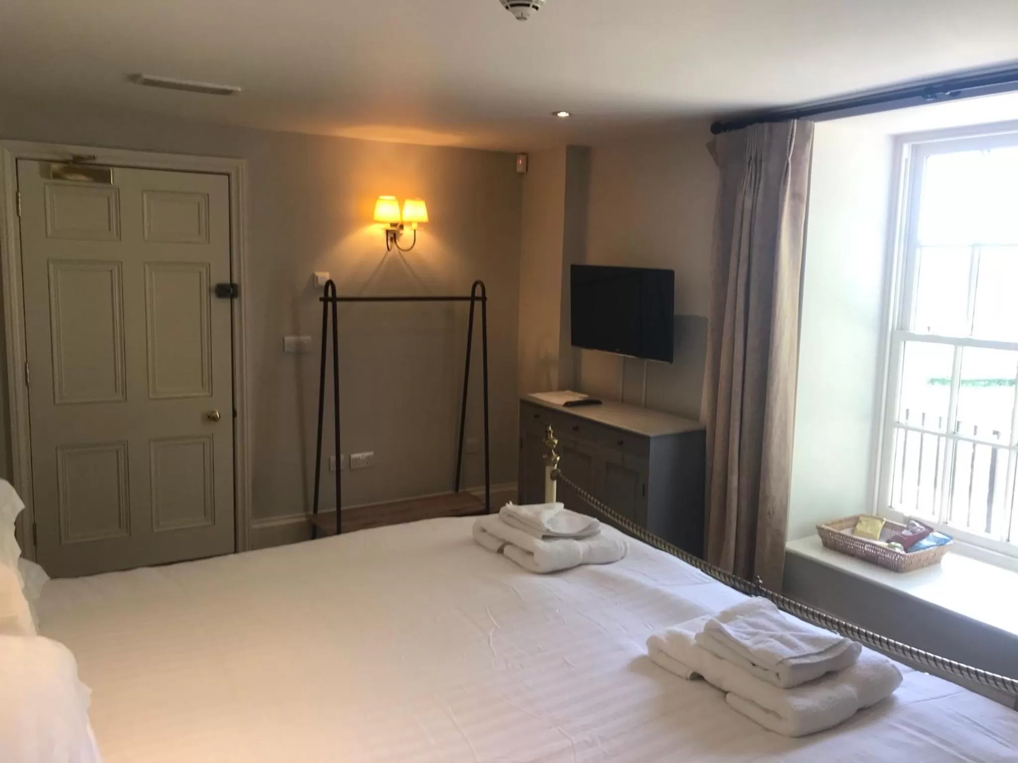 Bed in The Farmhouse at Bodnant Welsh Food