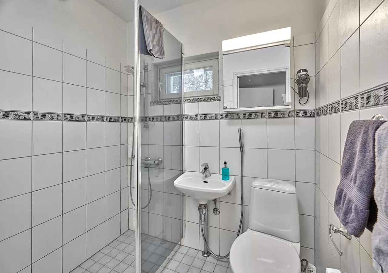 Bathroom in Hotelli-Ravintola Gasthaus Lohja