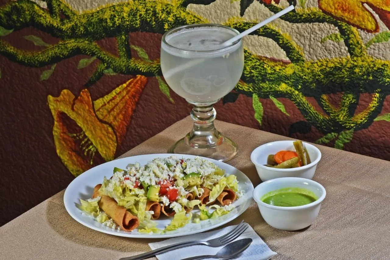 Food and drinks in Hotel Riviera