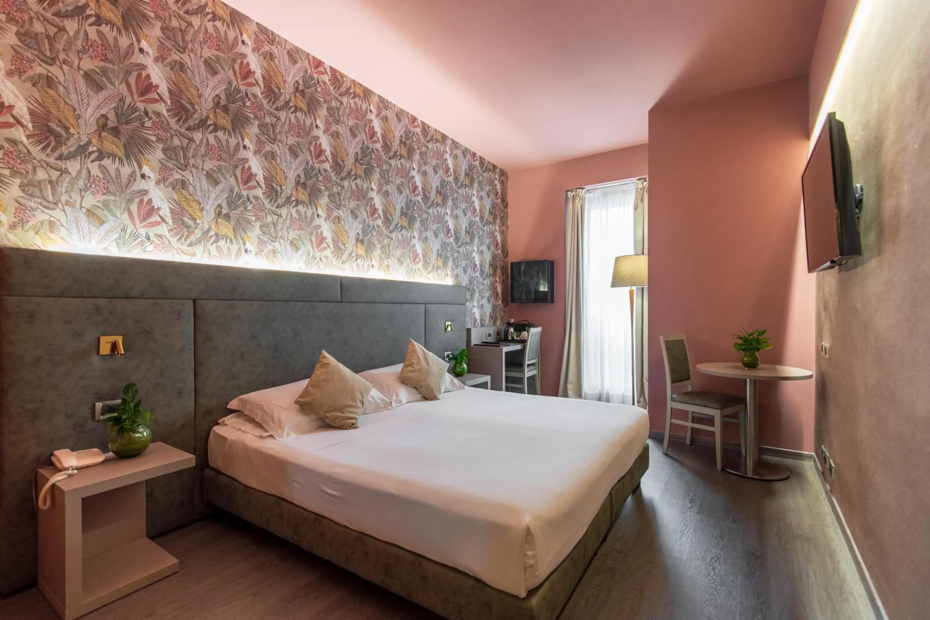 Bedroom, Bed in Hotel Ristorante Ala d'Oro