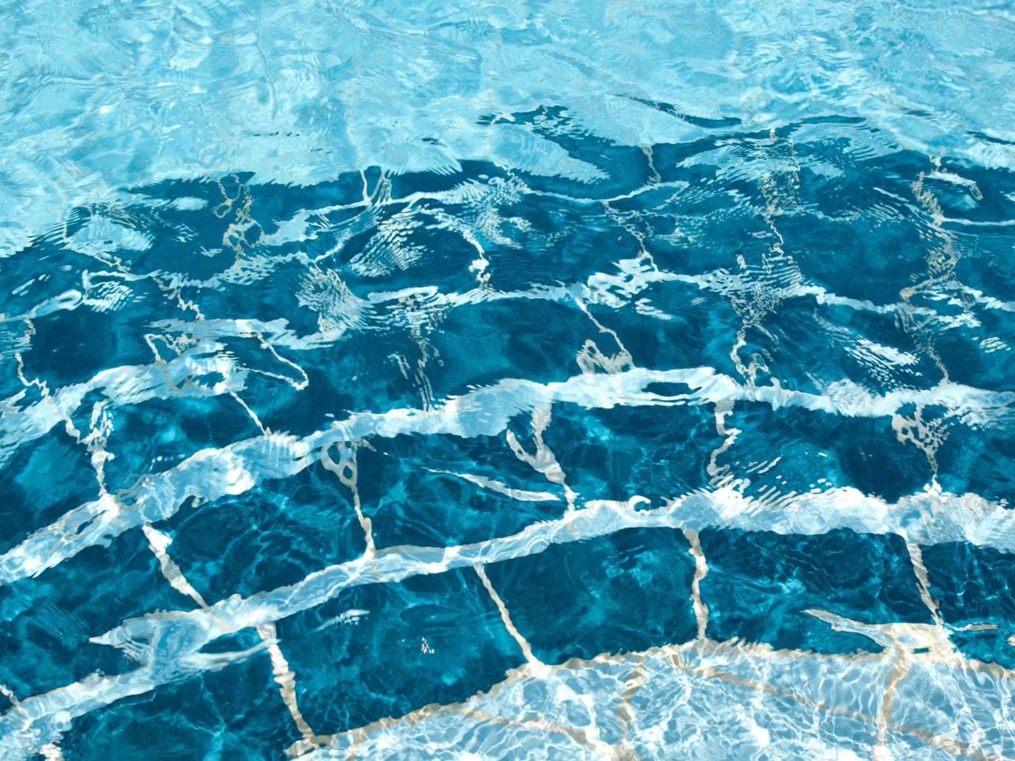 Swimming pool in Dan Panorama Eilat