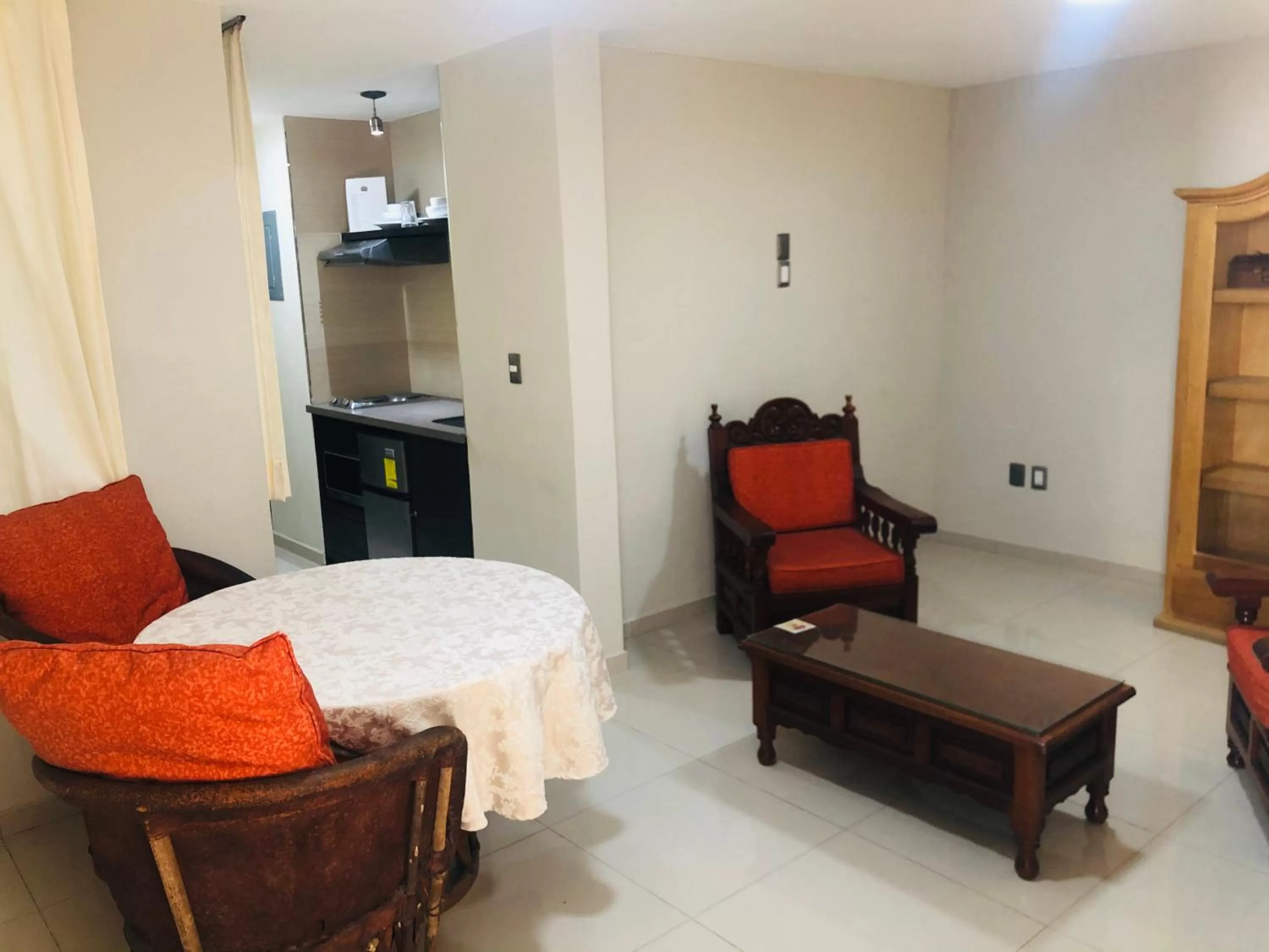 Living room, Seating Area in Suites San Luis