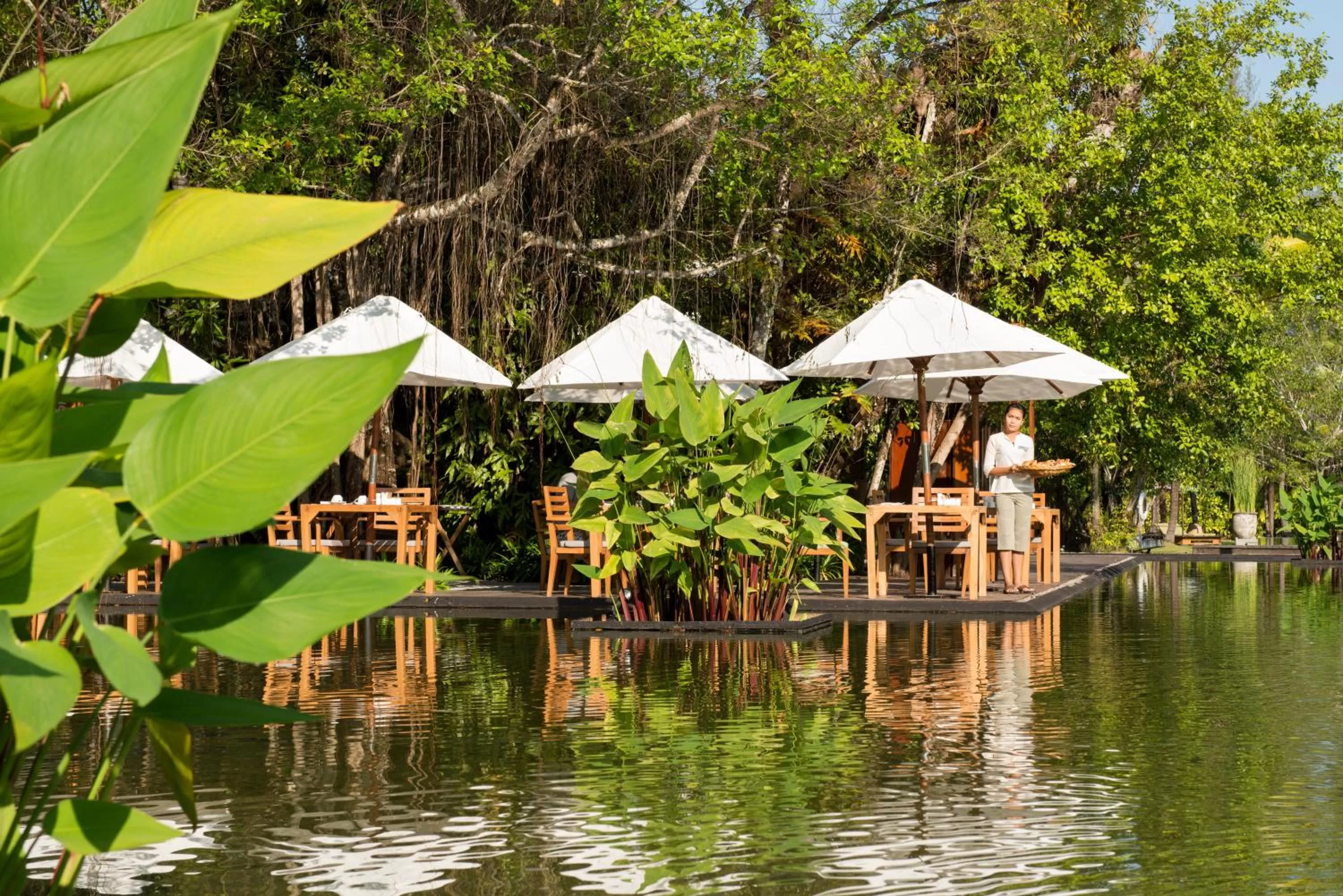 Staff in The Sarojin