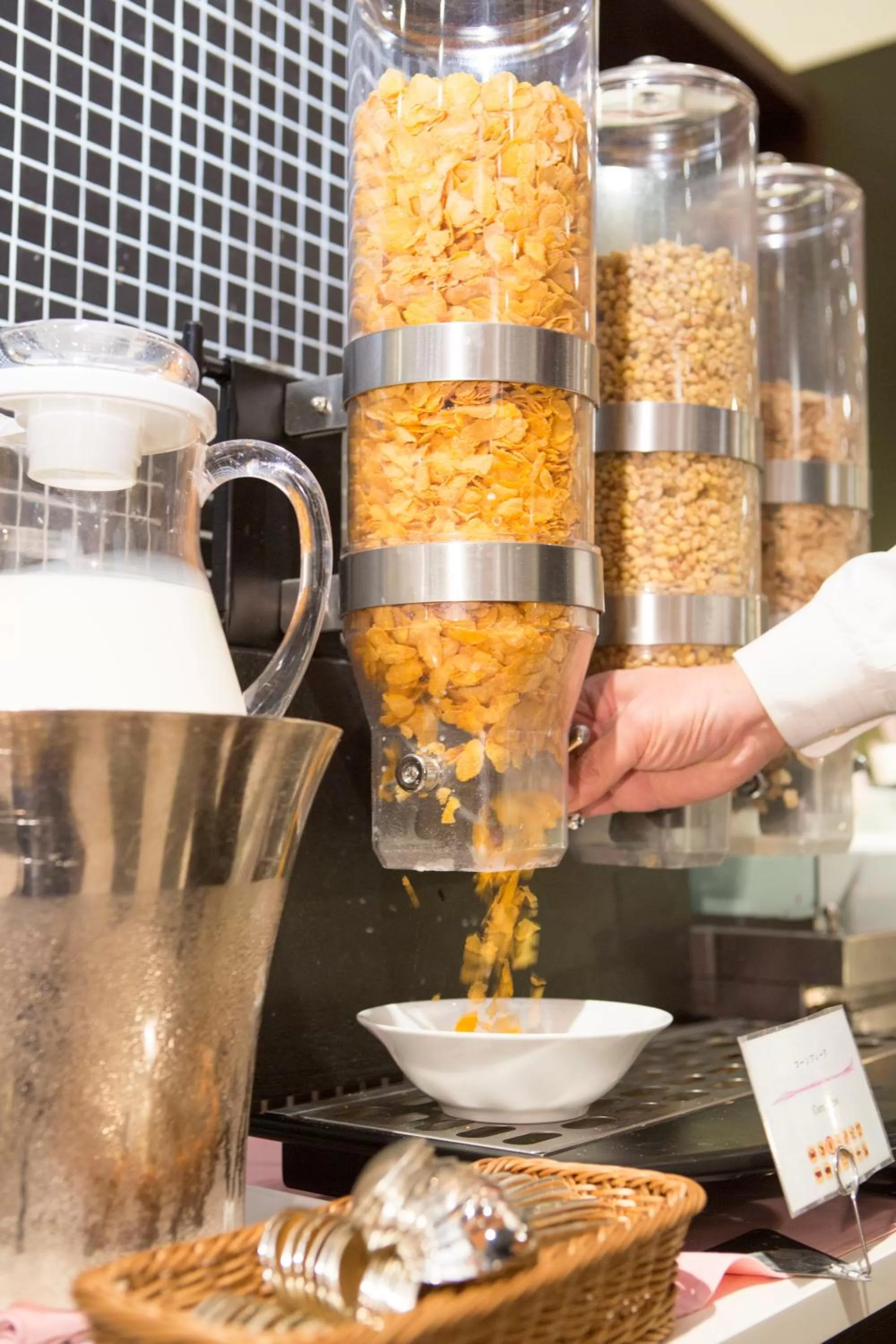 Restaurant/places to eat in Hotel Nikko Kansai Airport - 3 mins walk to the airport