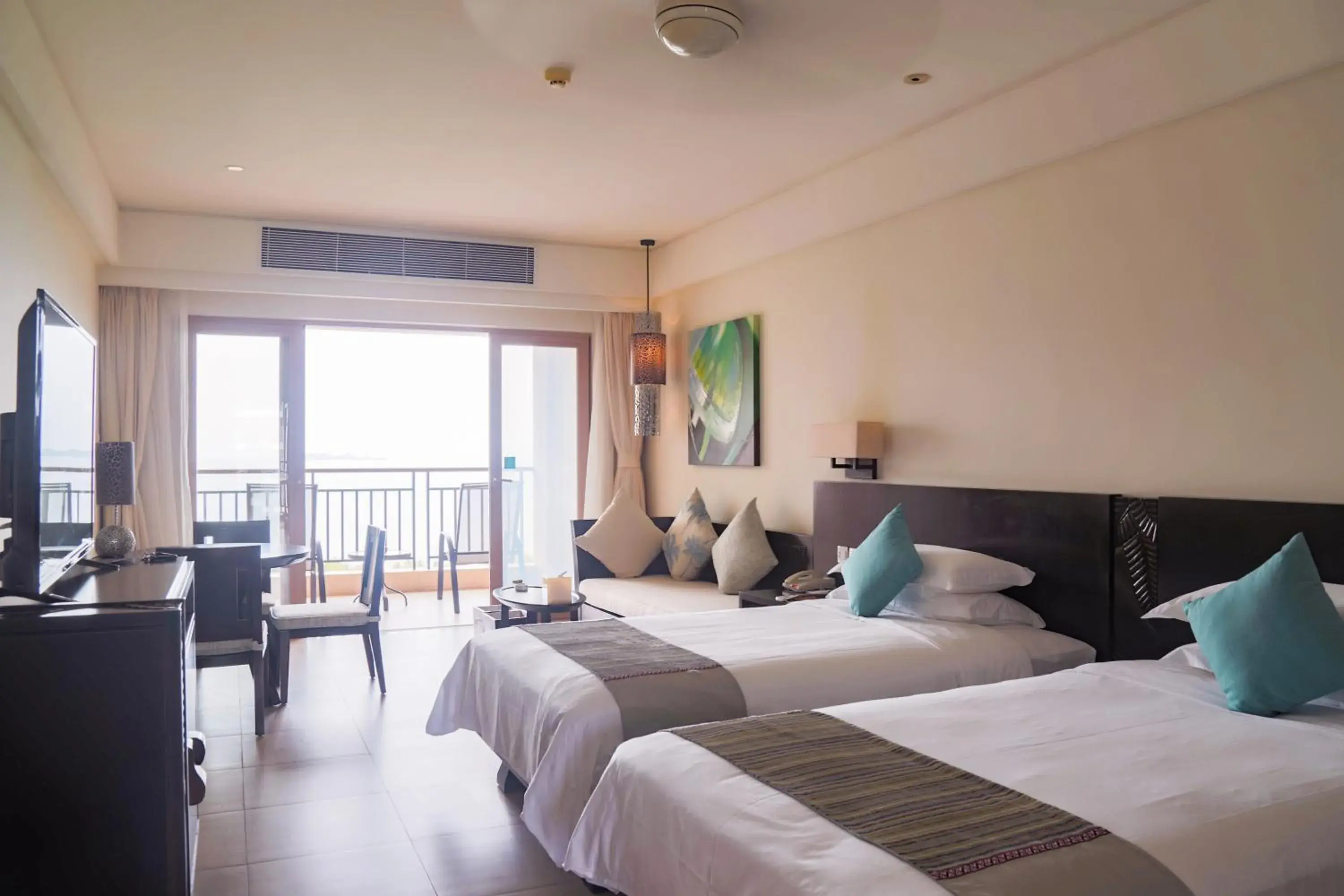 Premier Twin Room with Sea view Room in Howard Johnson Resort Sanya Bay Premier Twin Room with Sea view Room in Howard Johnson Resort Sanya Bay