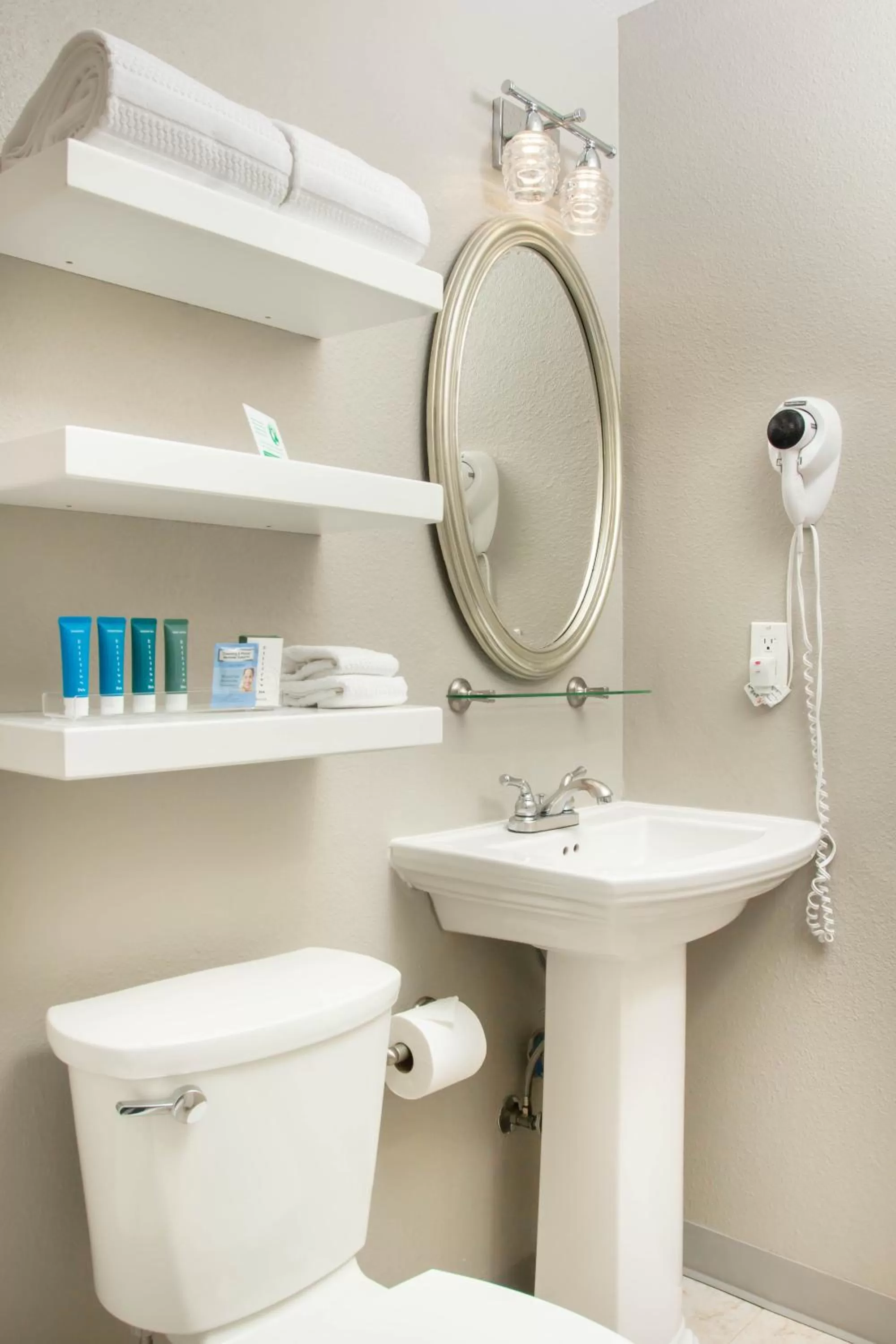 Bathroom in Belltown Inn
