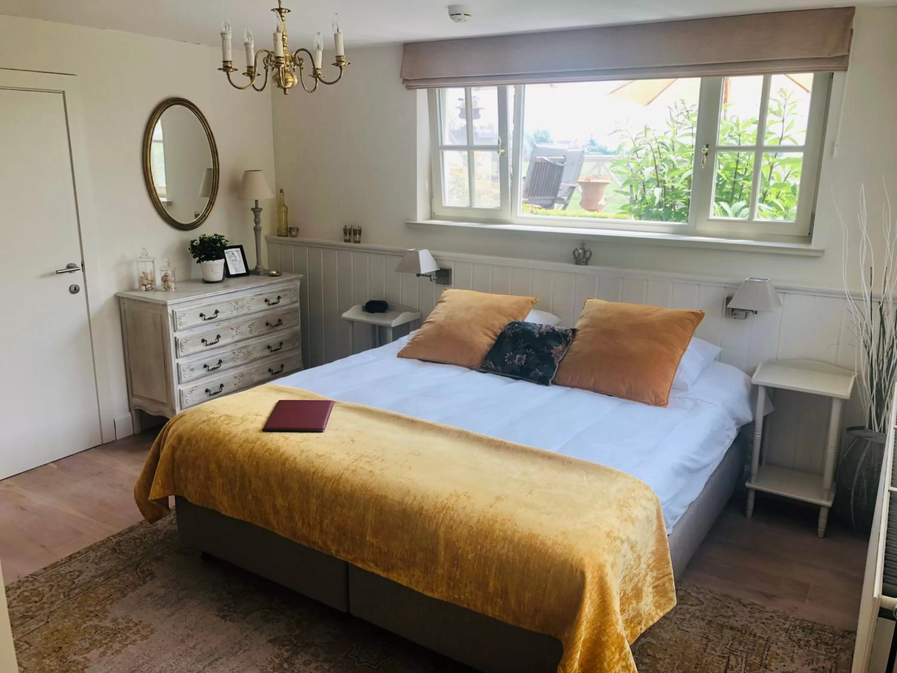 Bed in Bed & Breakfast Het Zilte Zand - Westende - Middelkerke - De Kust