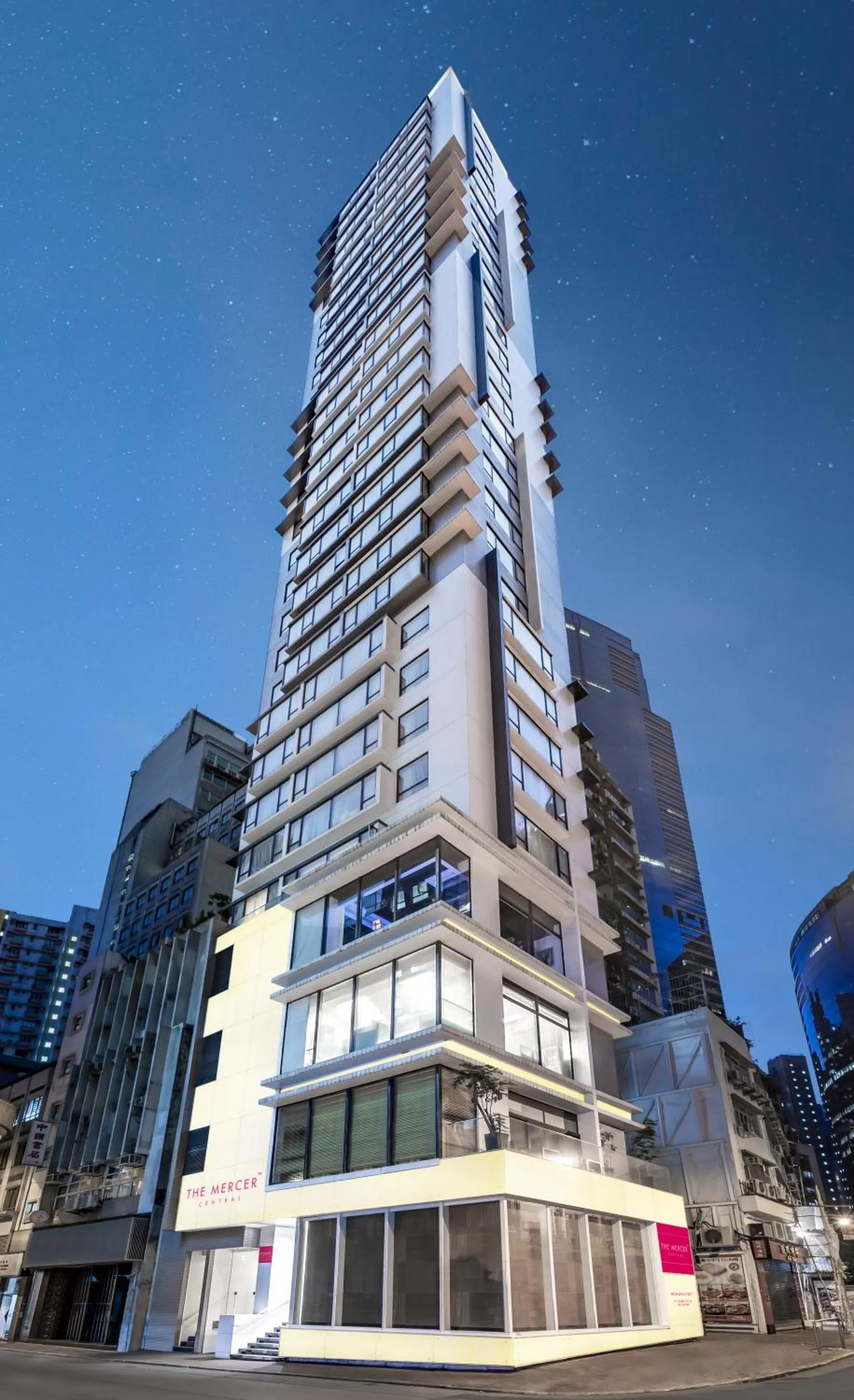 Facade/entrance in The Mercer