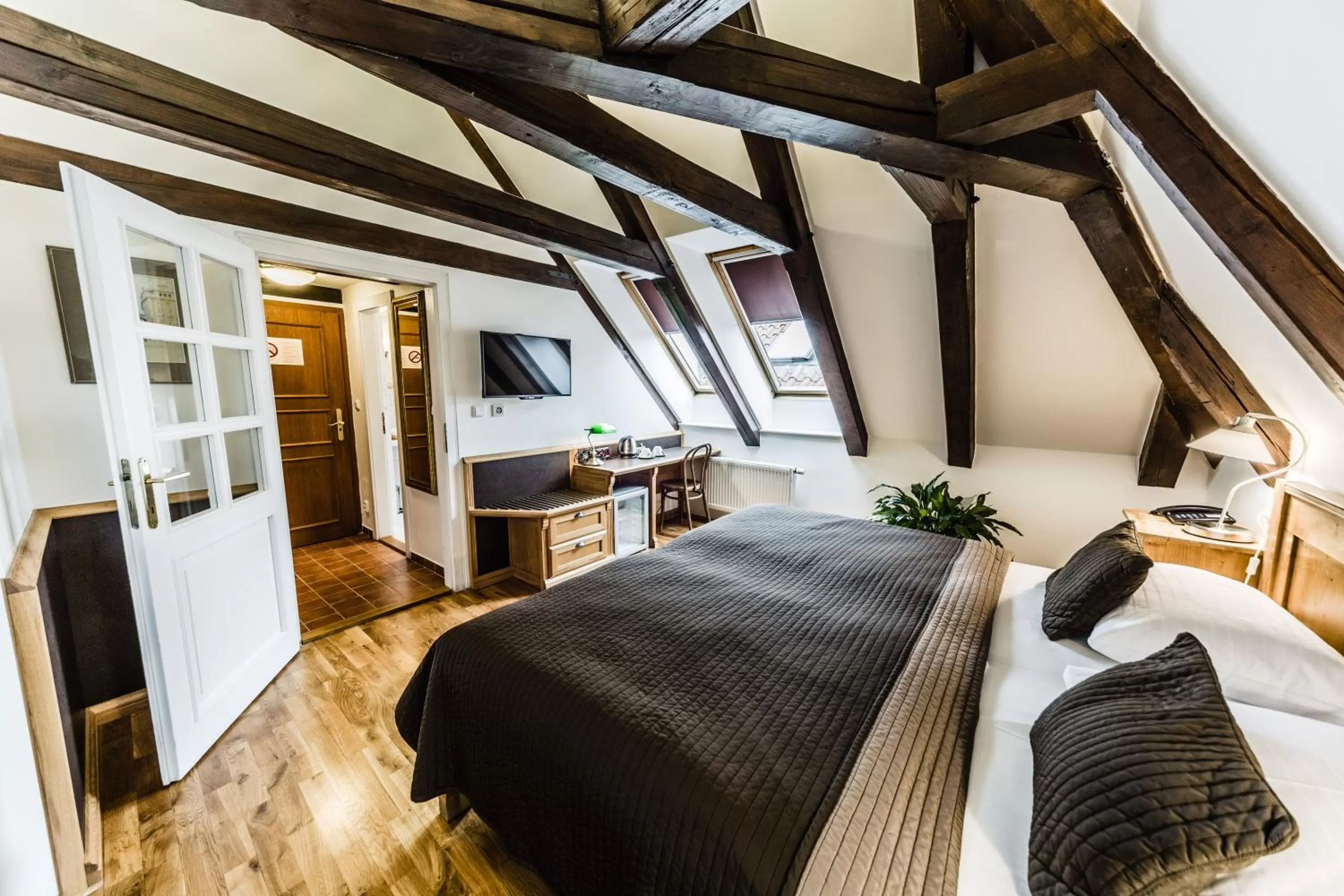 Bed in Archibald At the Charles Bridge