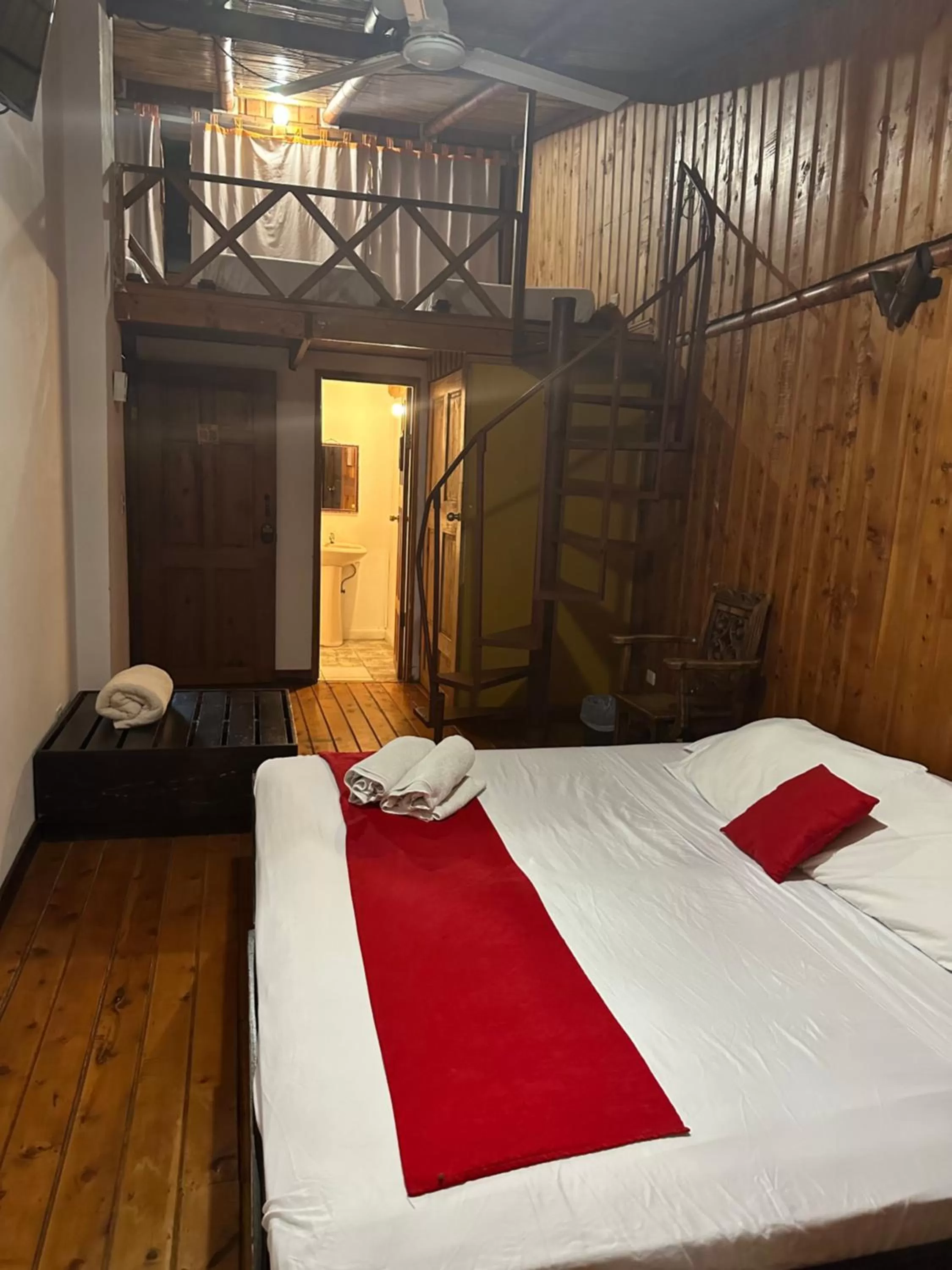 Photo of the whole room, Bed in Hotel Pacande B&B