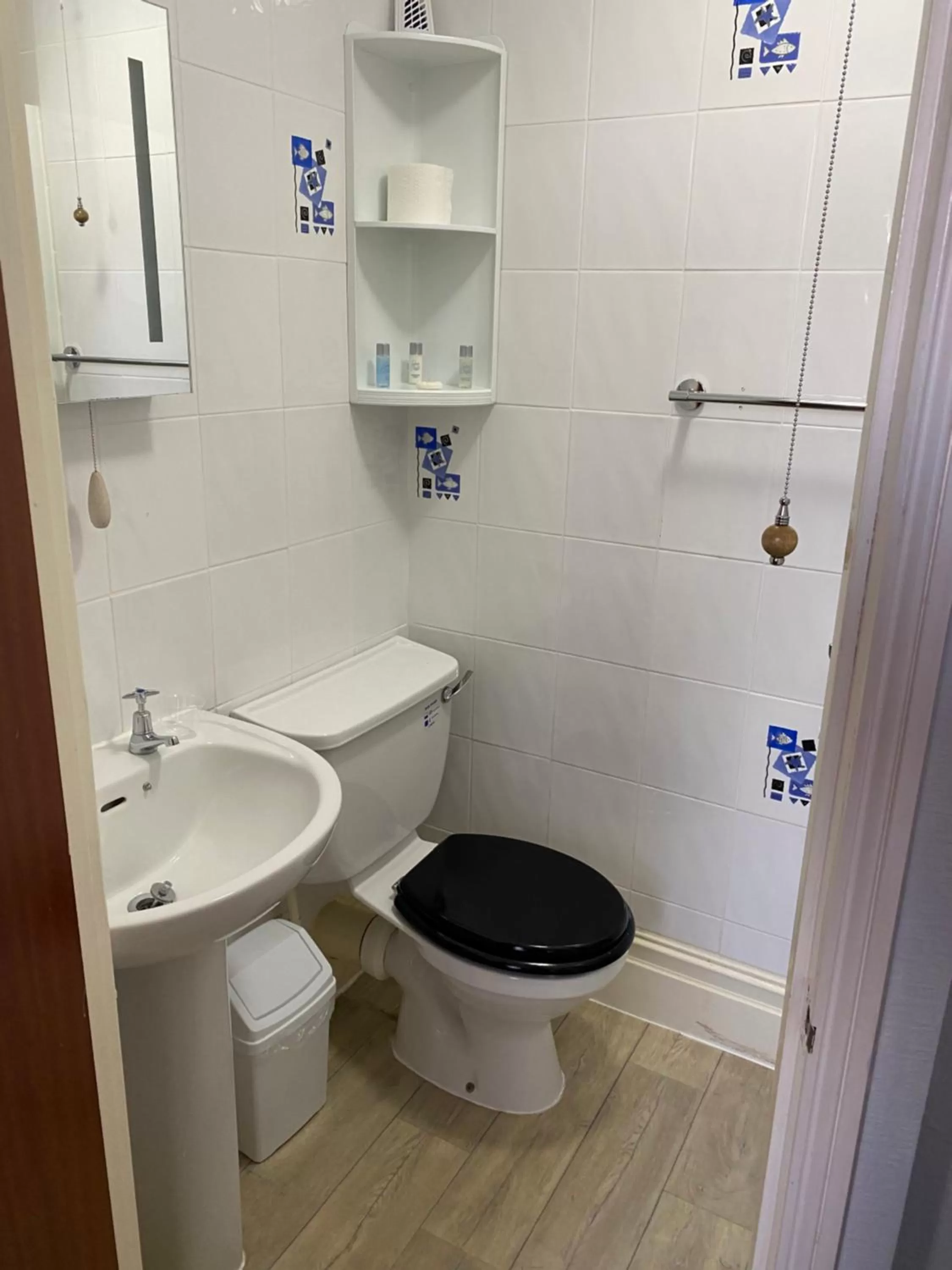 Bathroom in Inglewood Guest House