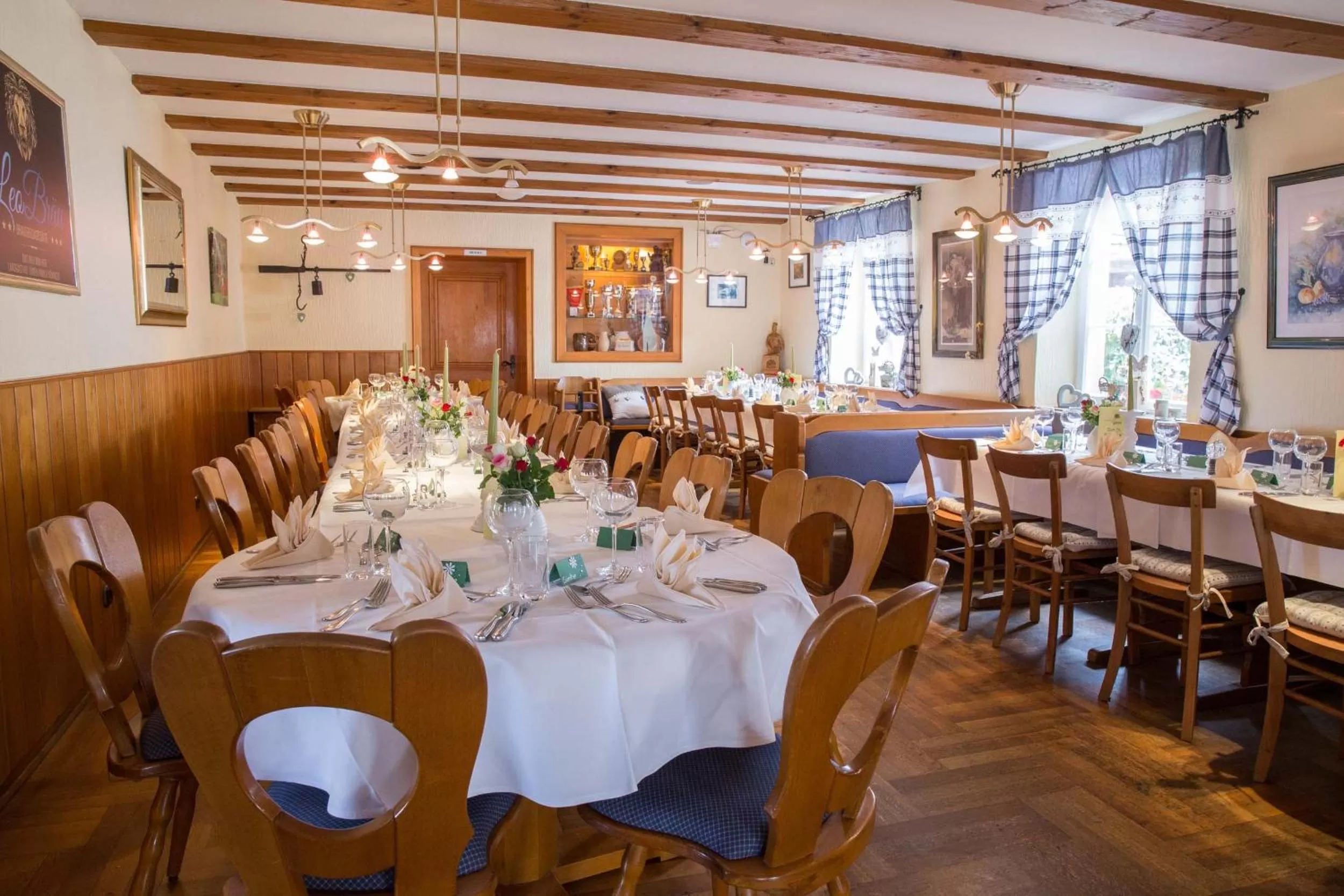 Restaurant/places to eat in Landgasthof & Brauerei Löwen Sasbach