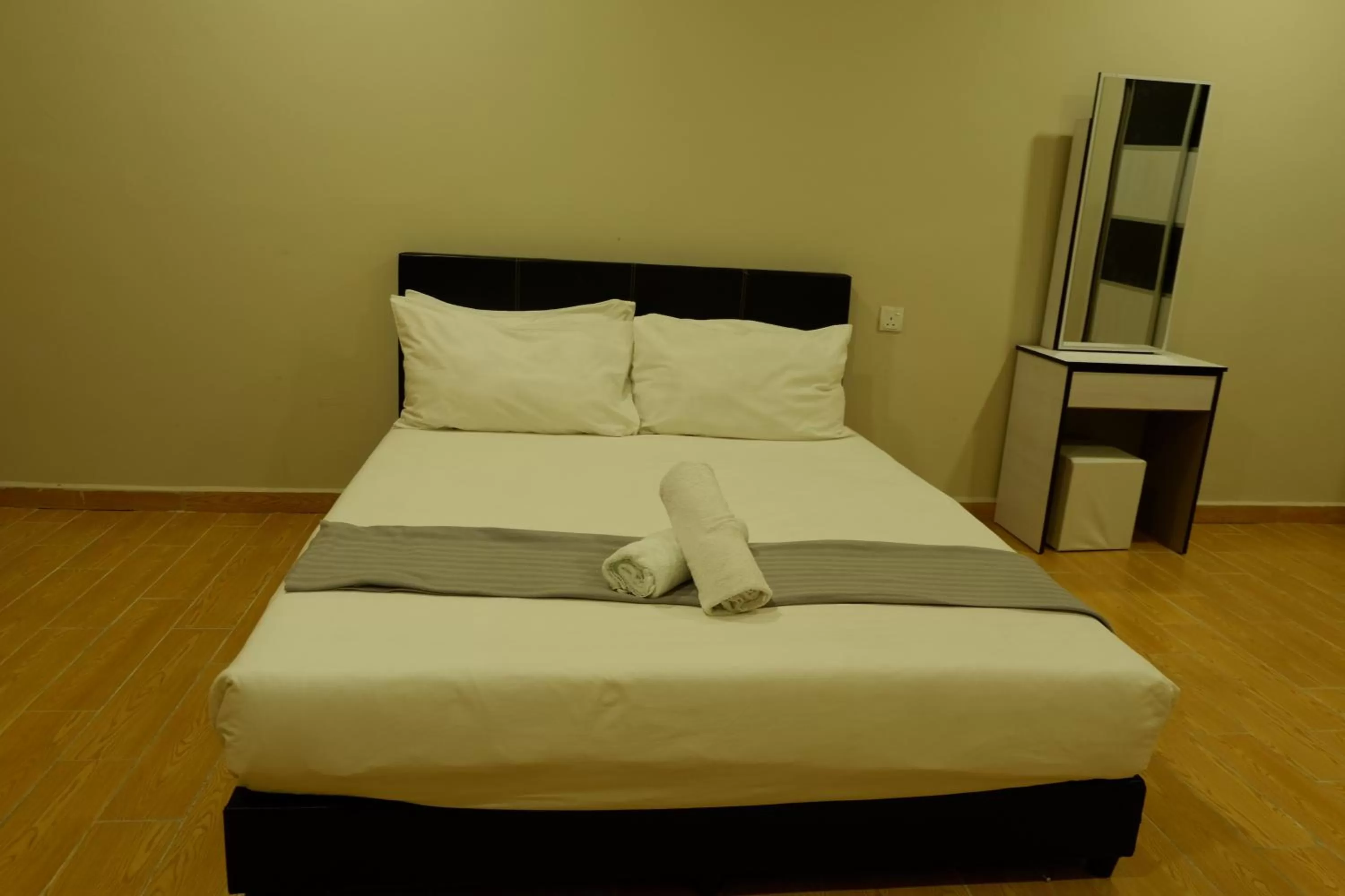 Bed in Bangi Perdana Hotel