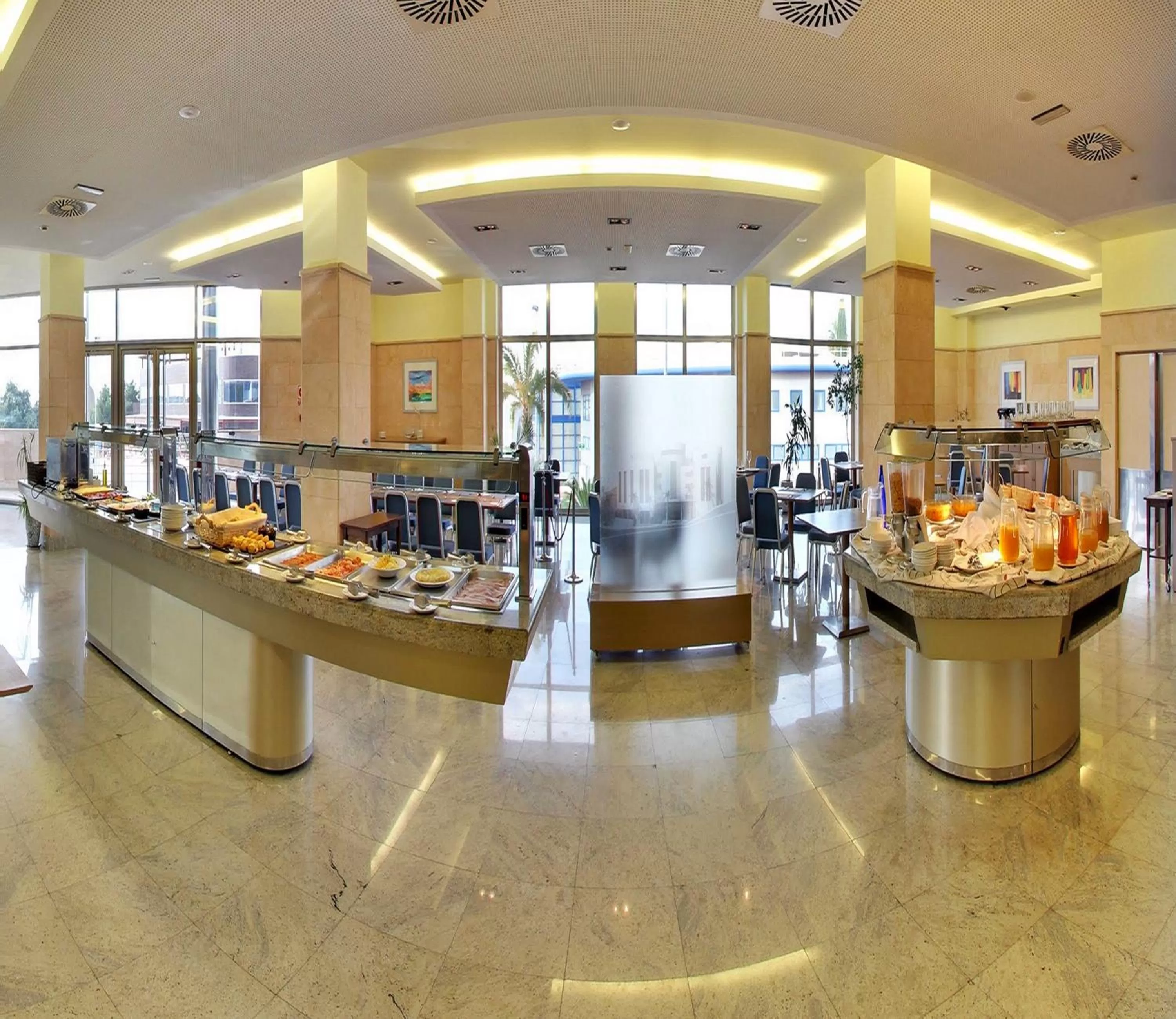 Food in Hotel Mas Camarena