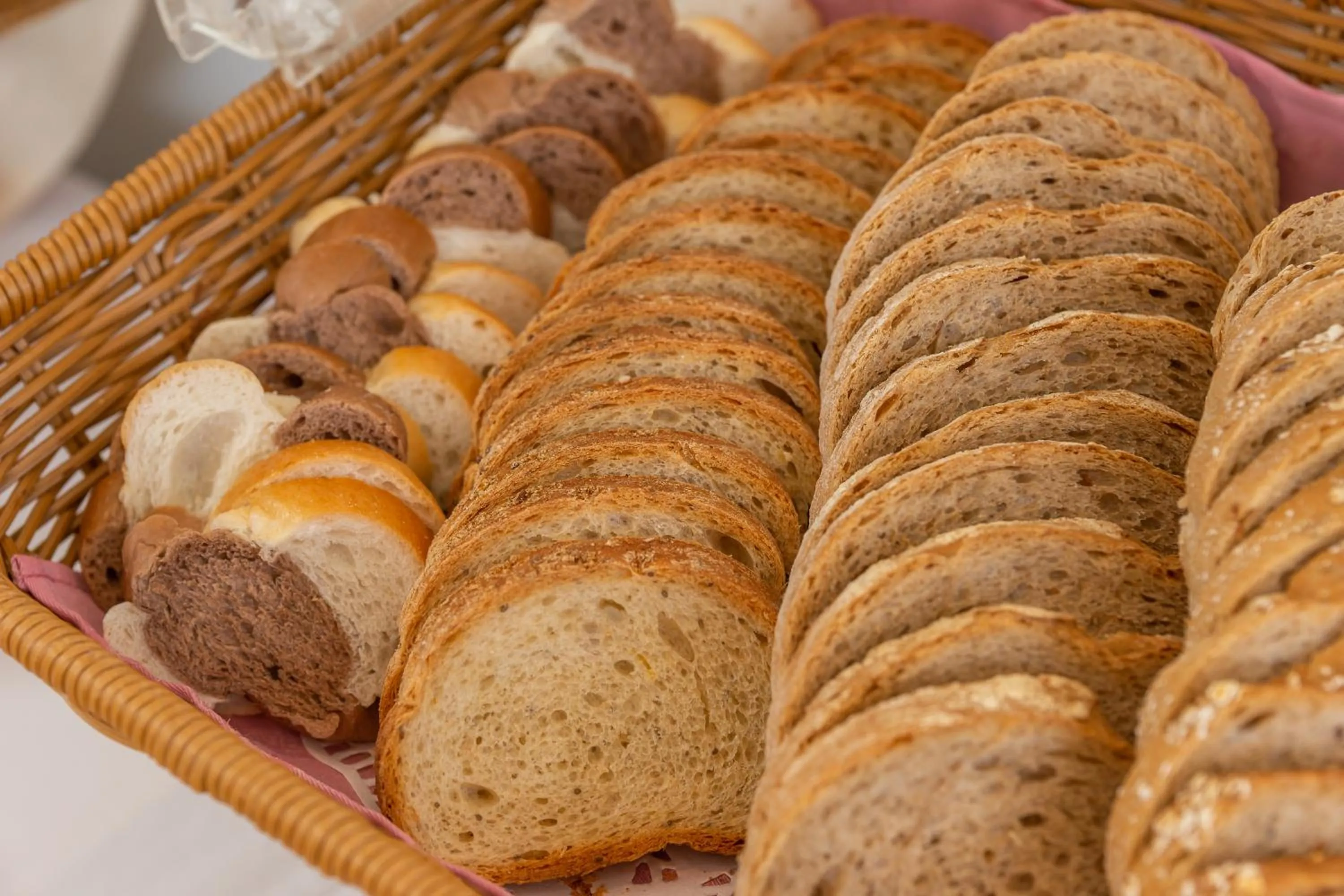 Food and drinks in Chaba Cabana Beach Resort