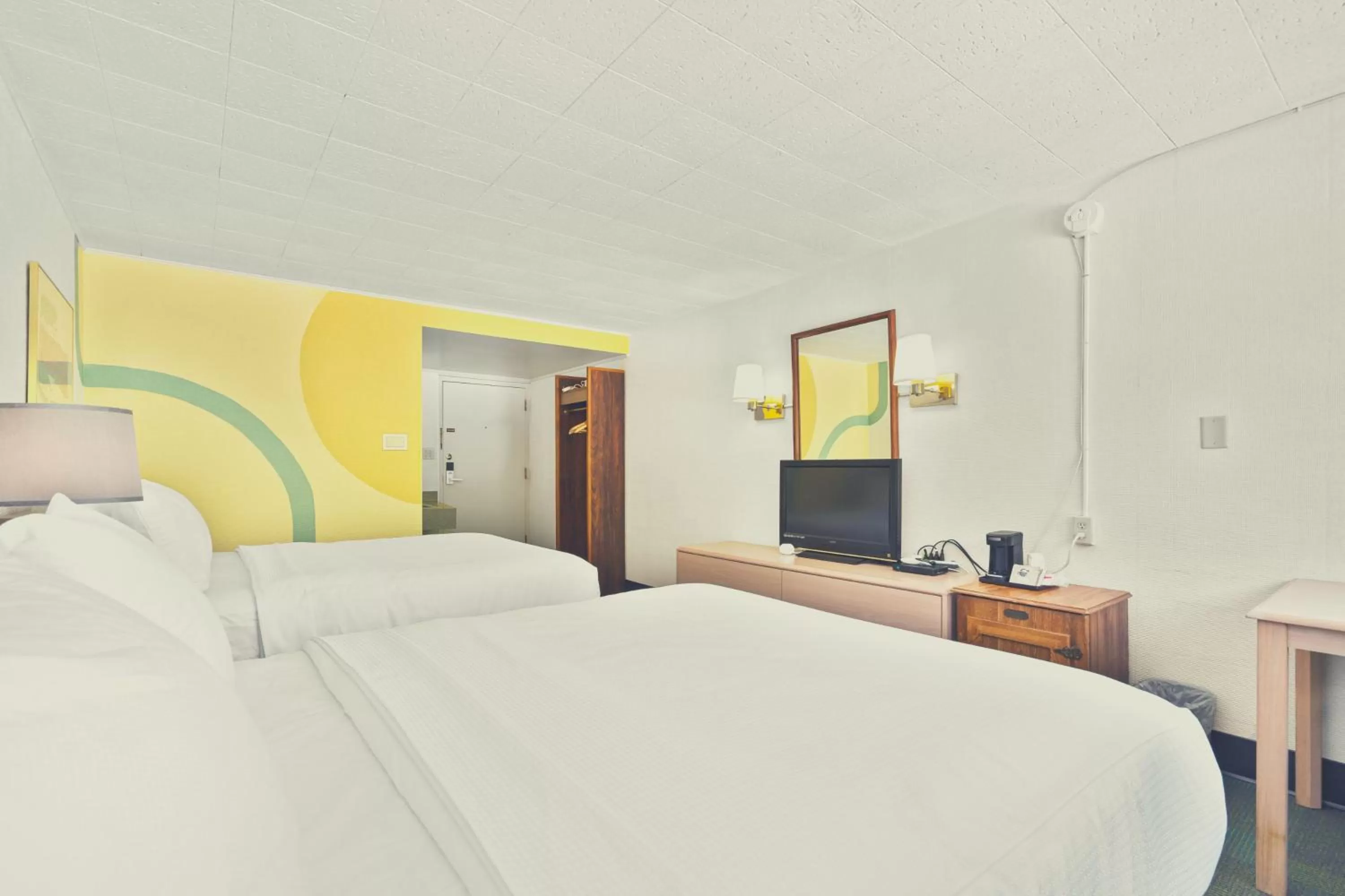 Bedroom, Bed in Stardust Motel Wallace