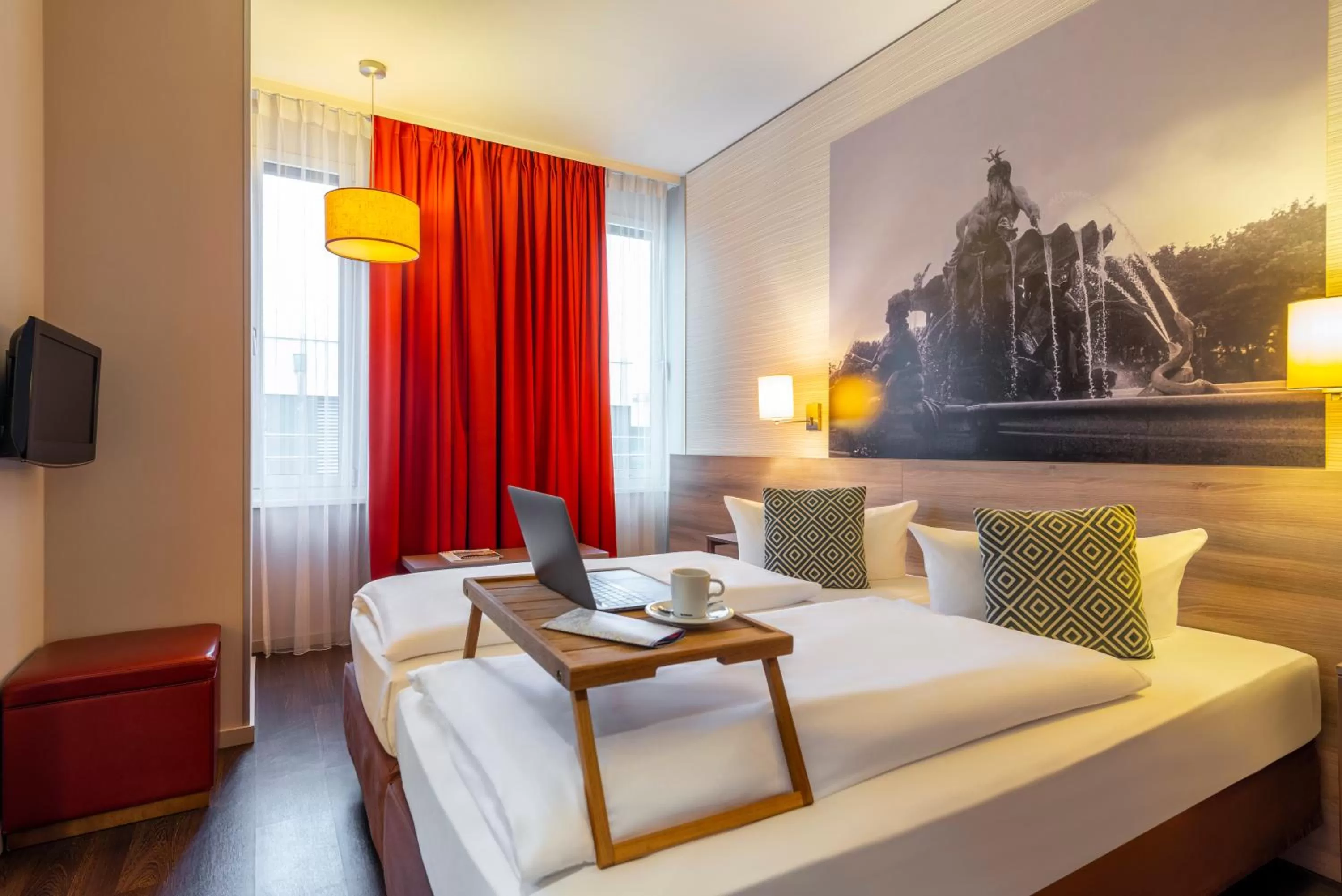 Bedroom, Bed in Aparthotel Adagio Berlin Kurfürstendamm