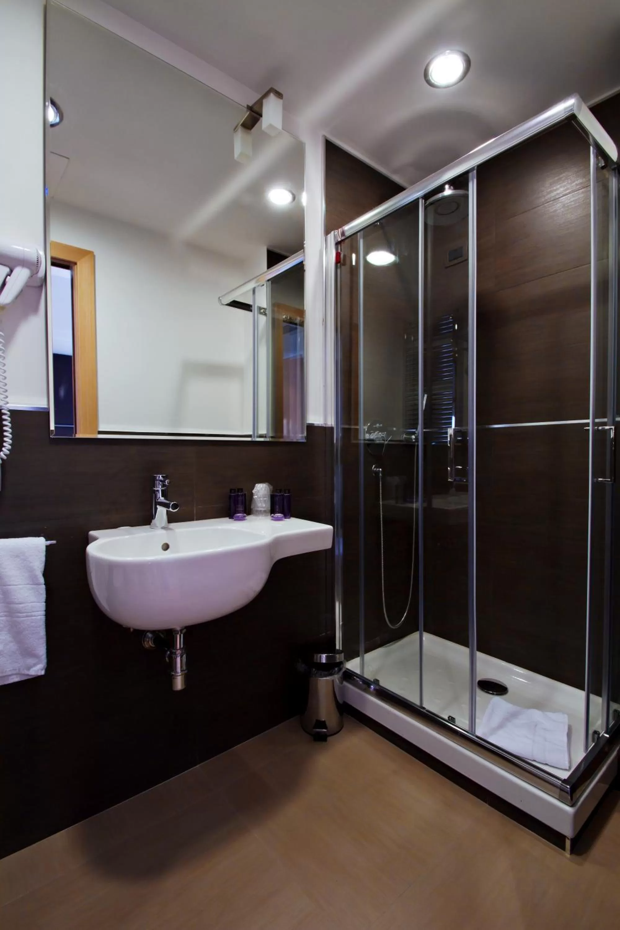 Bathroom in Hotel Gravina San Pietro