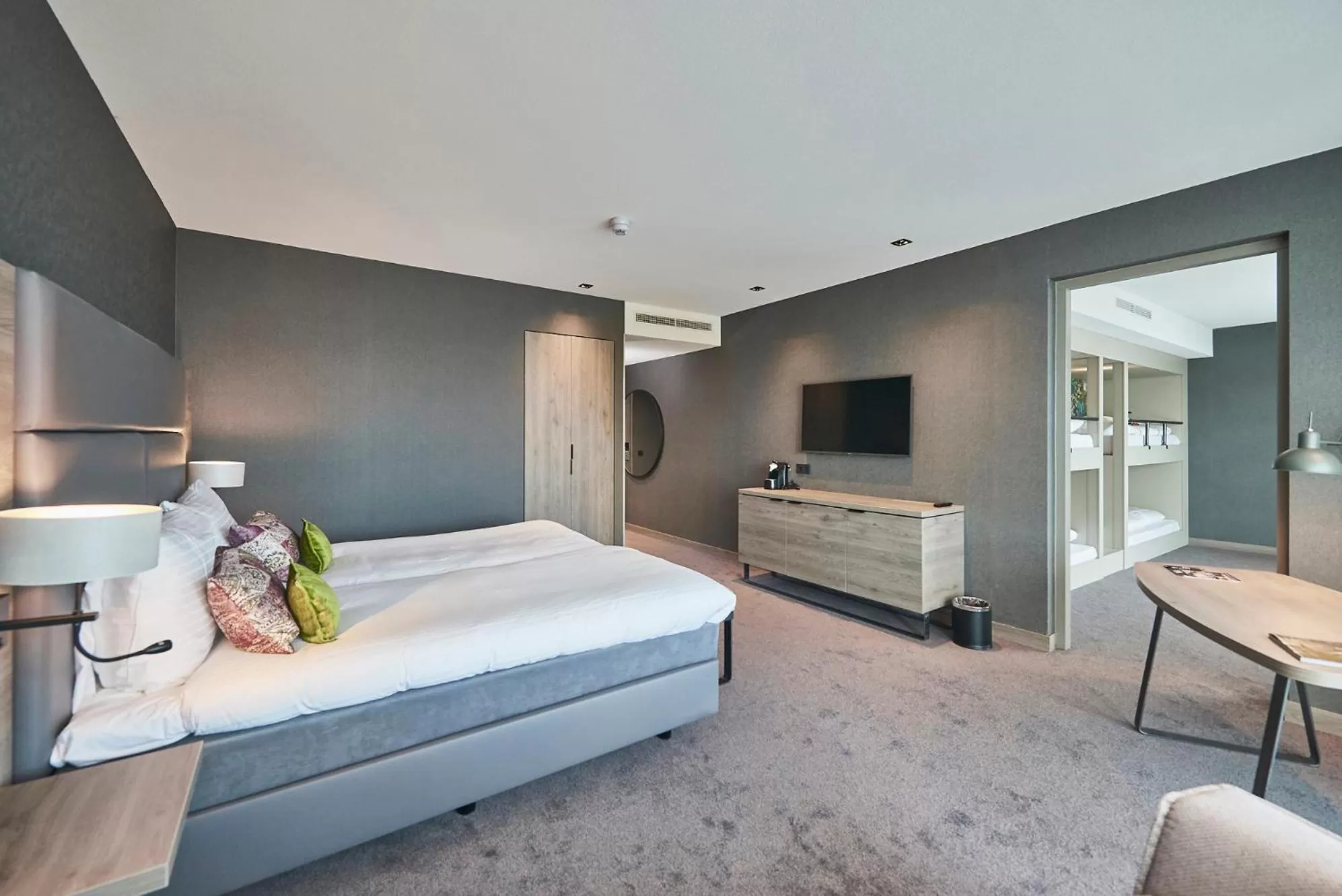 Bedroom, Bed in Van der Valk Hotel Leeuwarden