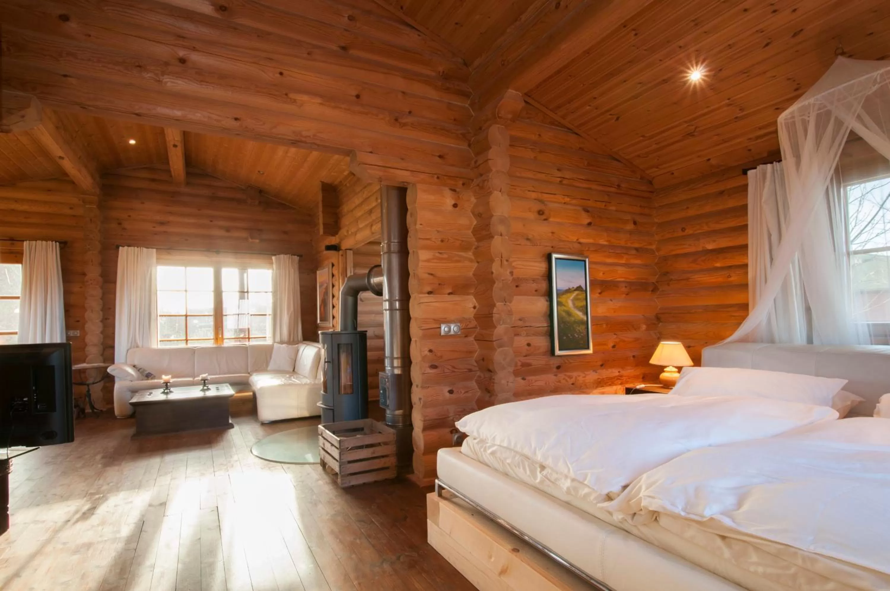 Photo of the whole room, Bed in Hotel Villa Altes Land