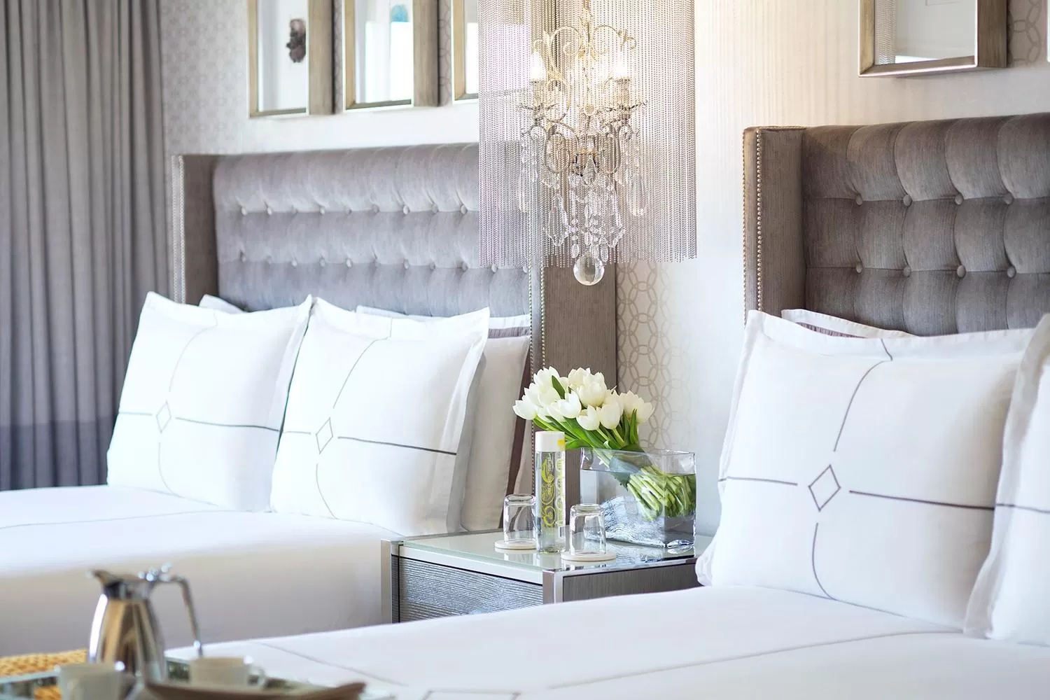 Bed in Huntley Santa Monica Beach