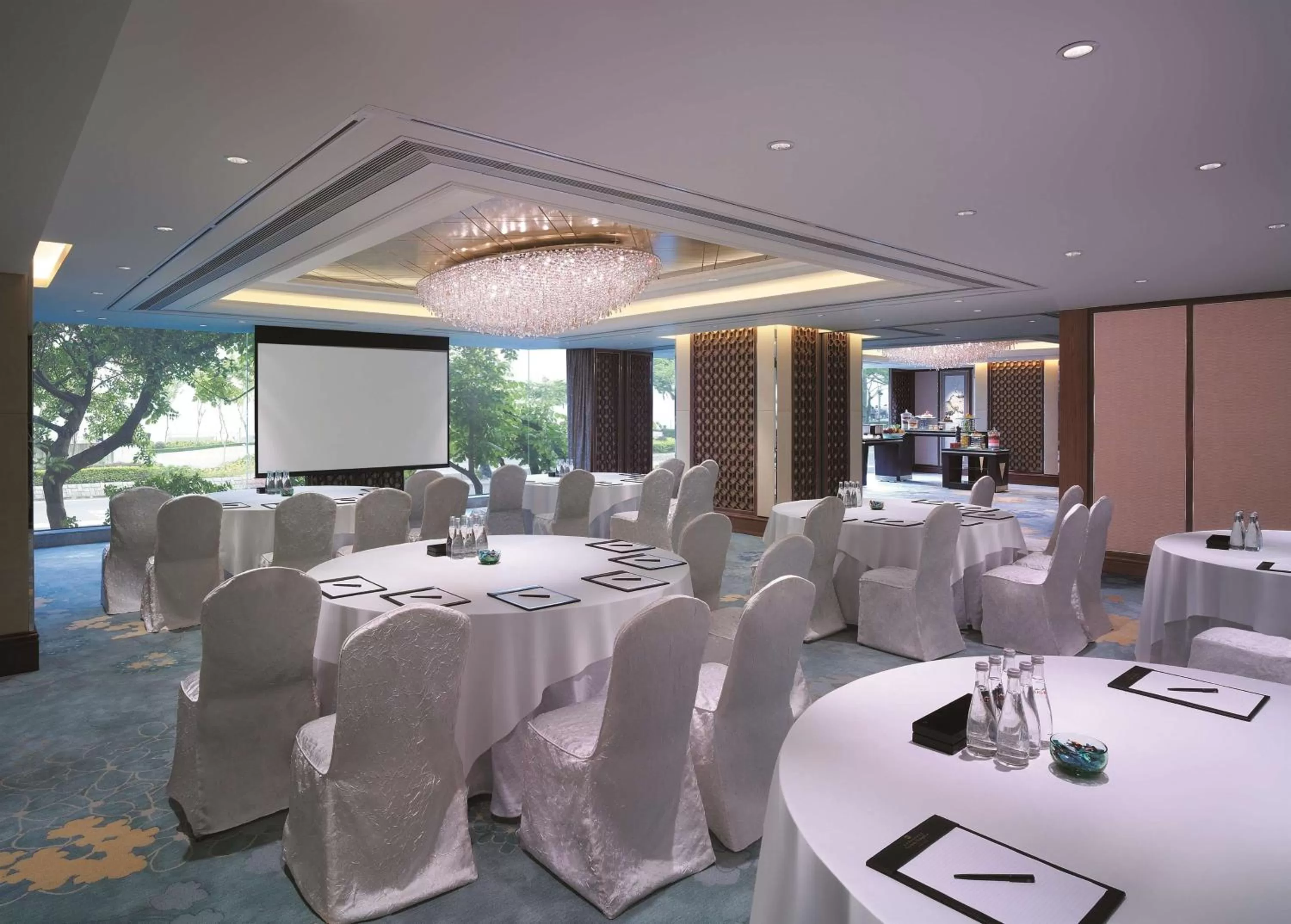 On site in Kowloon Shangri-La, Hong Kong