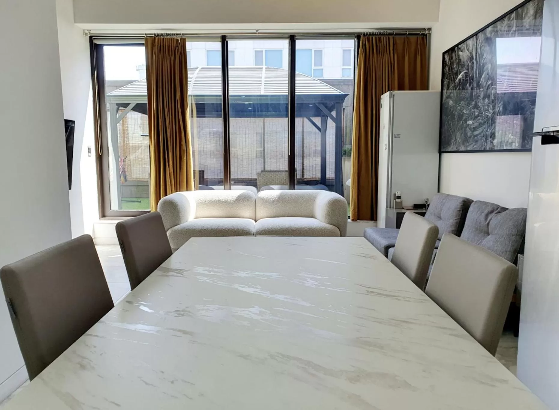 Bed in JS Boutique Hotel