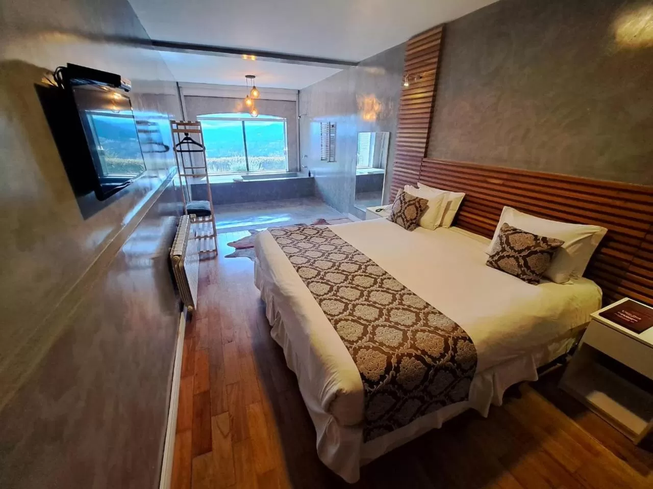 Deluxe Double Room with Bath in Chris Wellness Resort Hotel