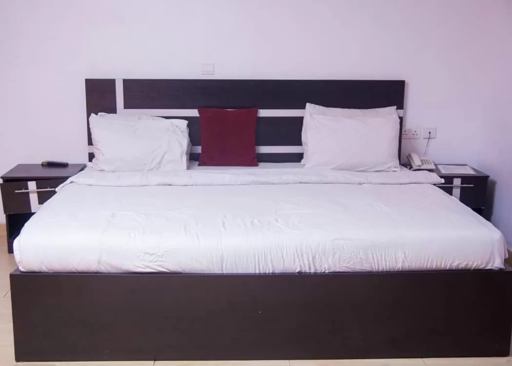 BOSS HOTELS & SUITES*****