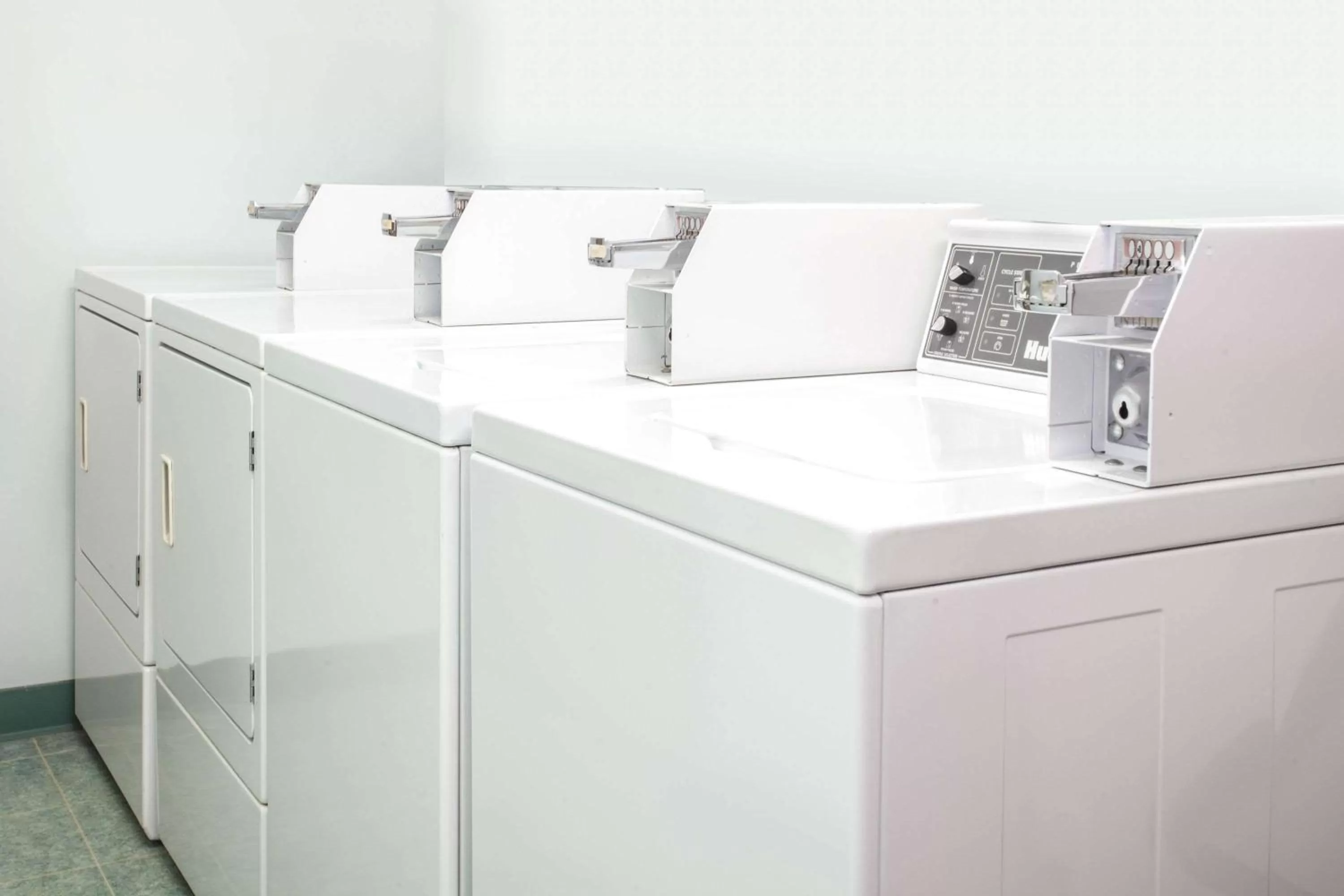 On site in Super 8 by Wyndham Kindersley