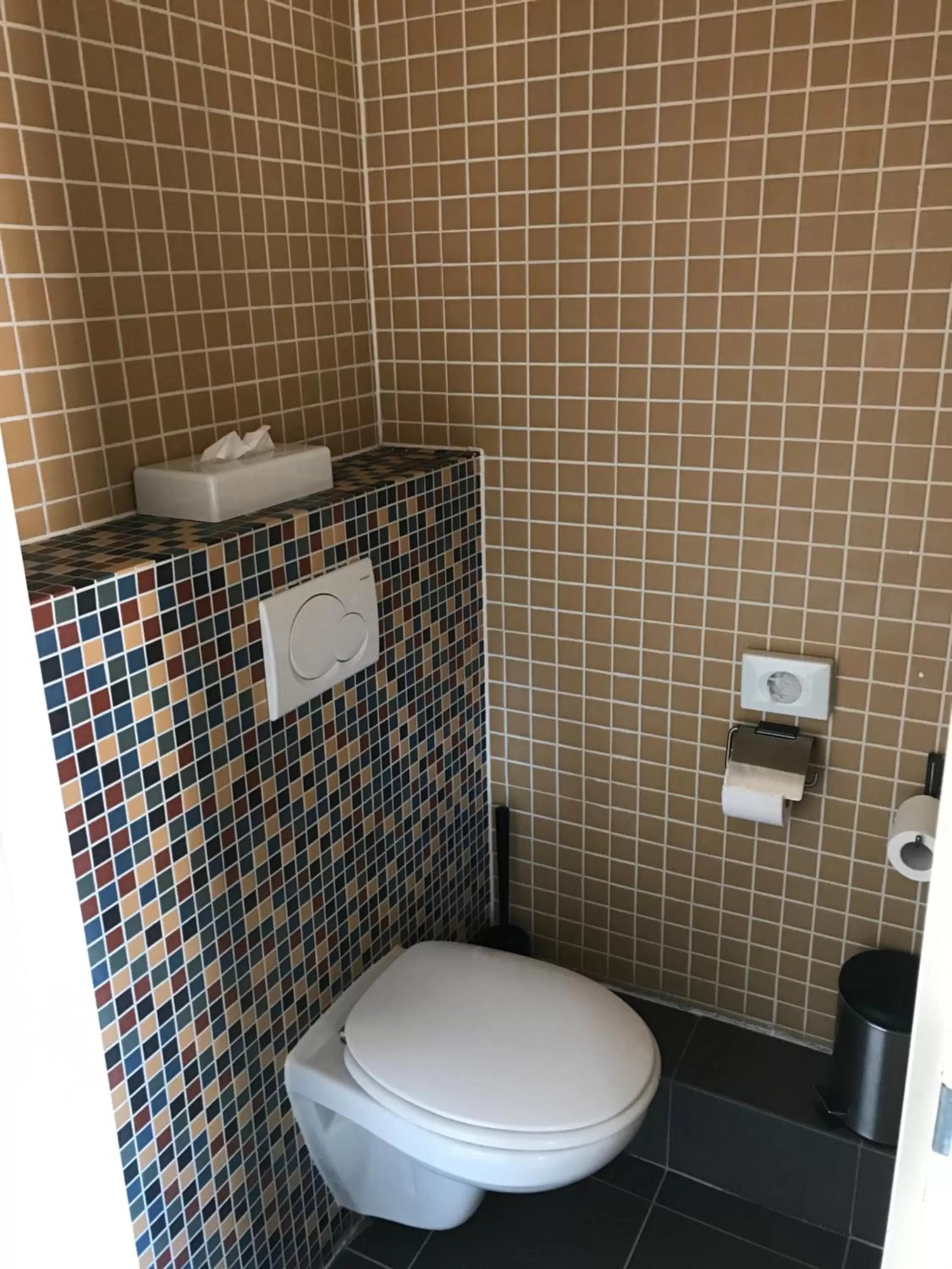 Toilet in Kings Inn City Hotel Alkmaar