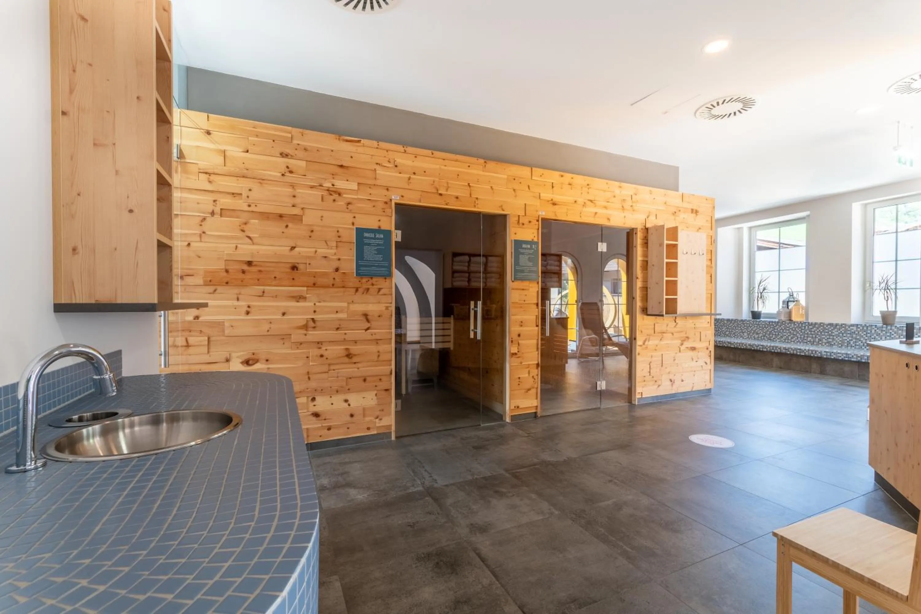 Spa and wellness centre/facilities in JUFA Alpenhotel Saalbach