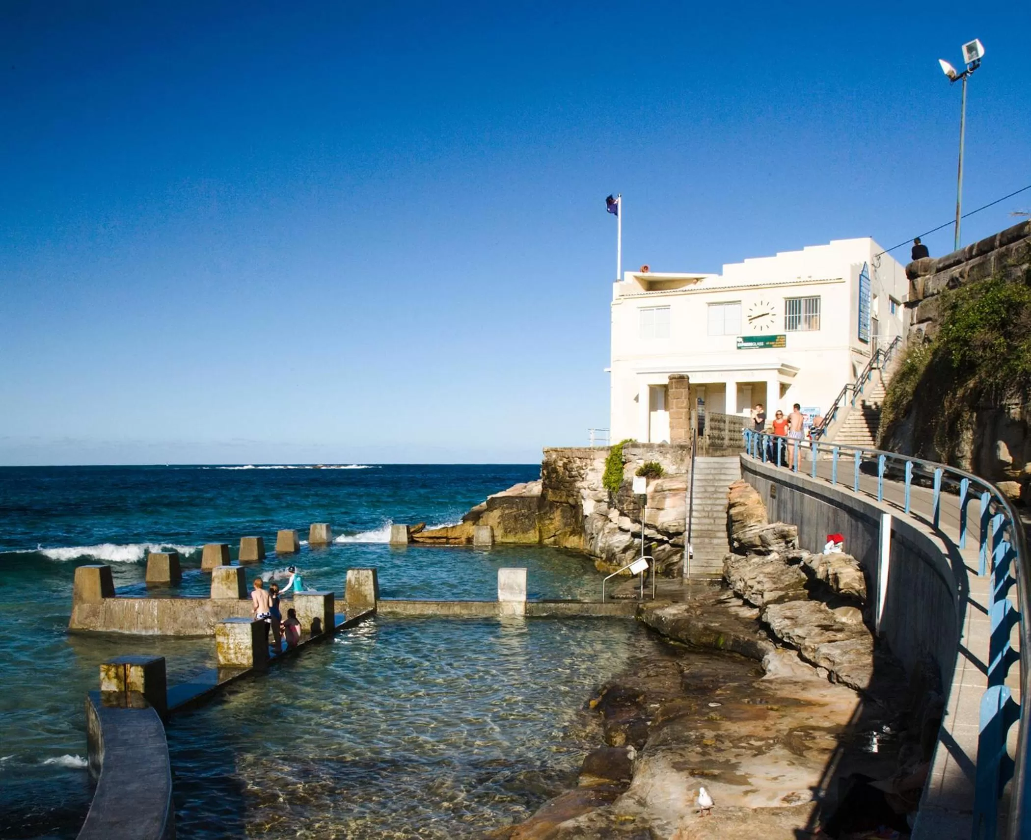 Area and facilities in Avoca Randwick by Sydney Lodges