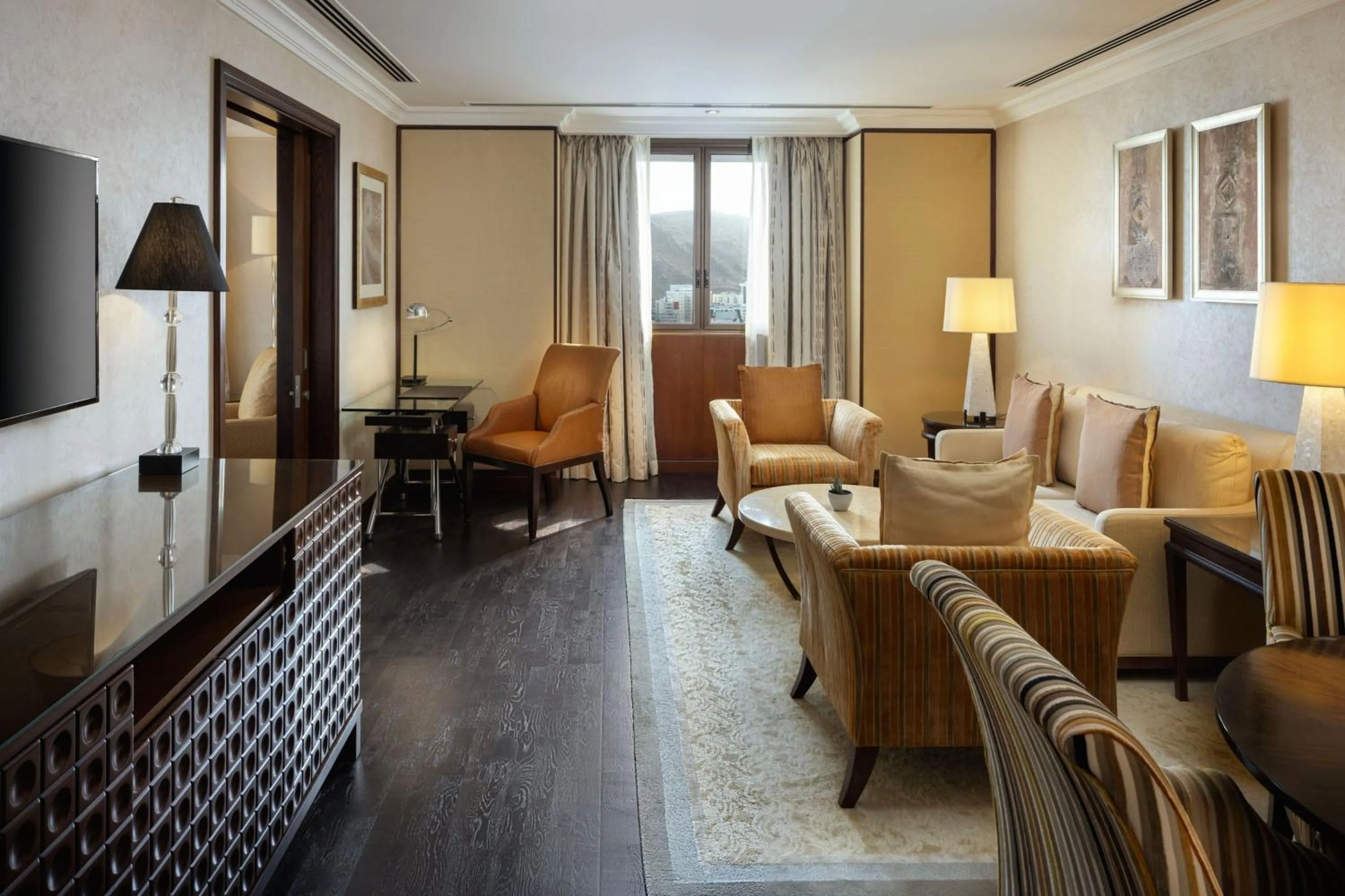 Living room in Sheraton Oman Hotel