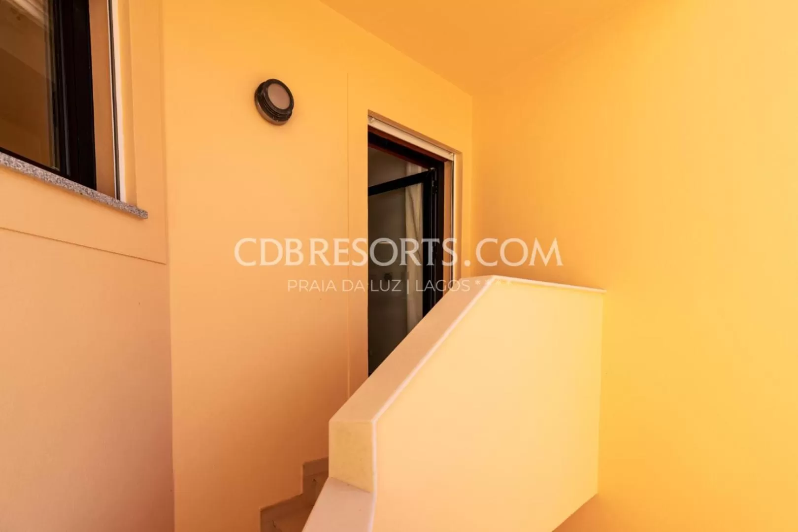 Text overlay in Baia da Luz Resort