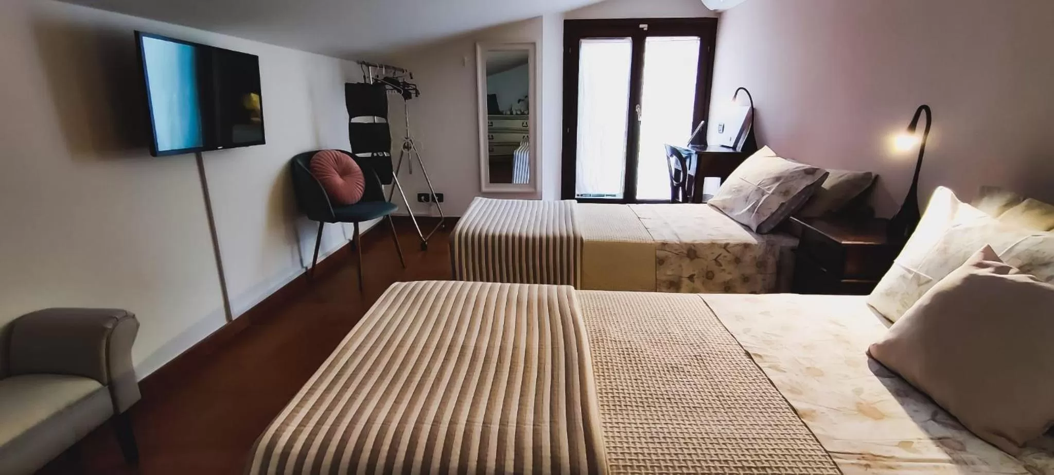 Seating Area in La Merla