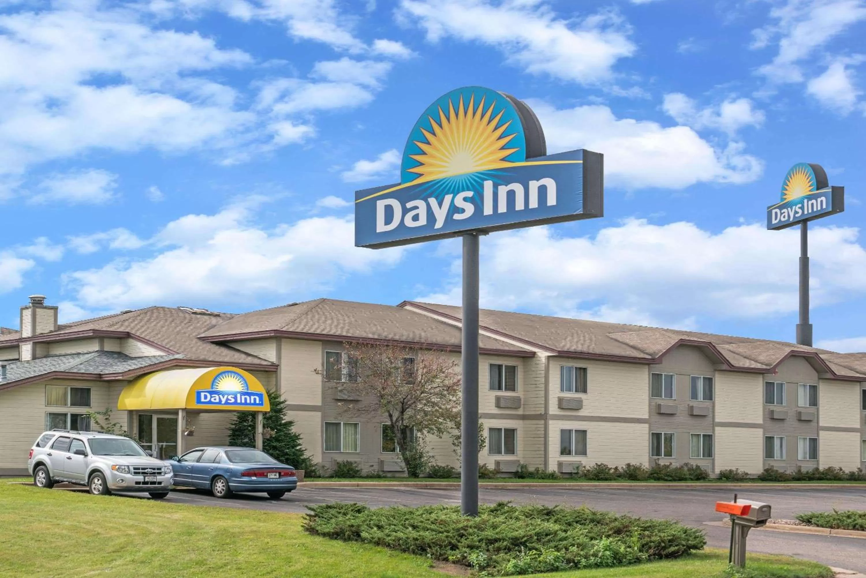 Photo of the whole room in Days Inn by Wyndham West-Eau Claire