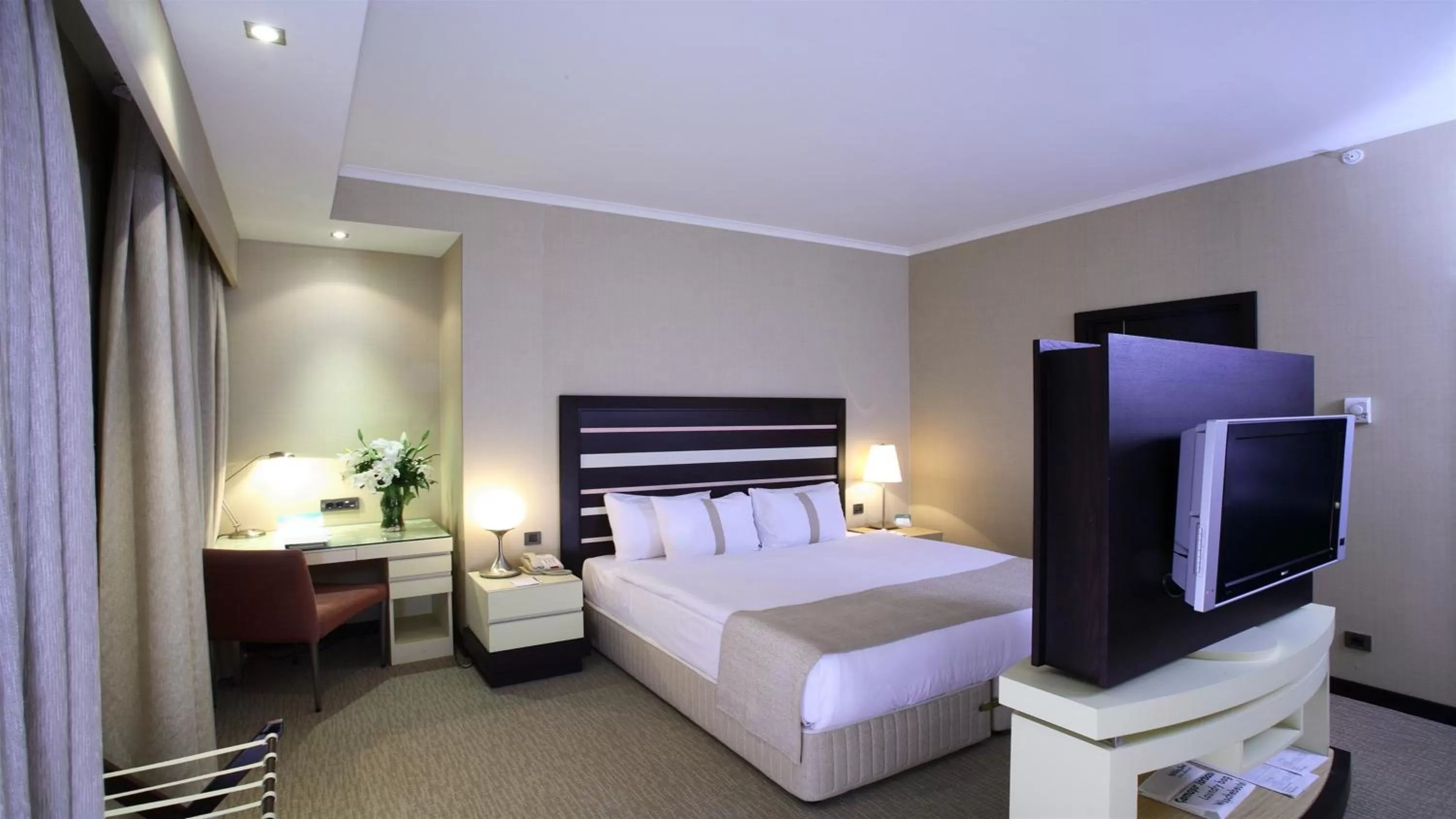 Photo of the whole room, Bed in Nova Plaza Prime Hotel