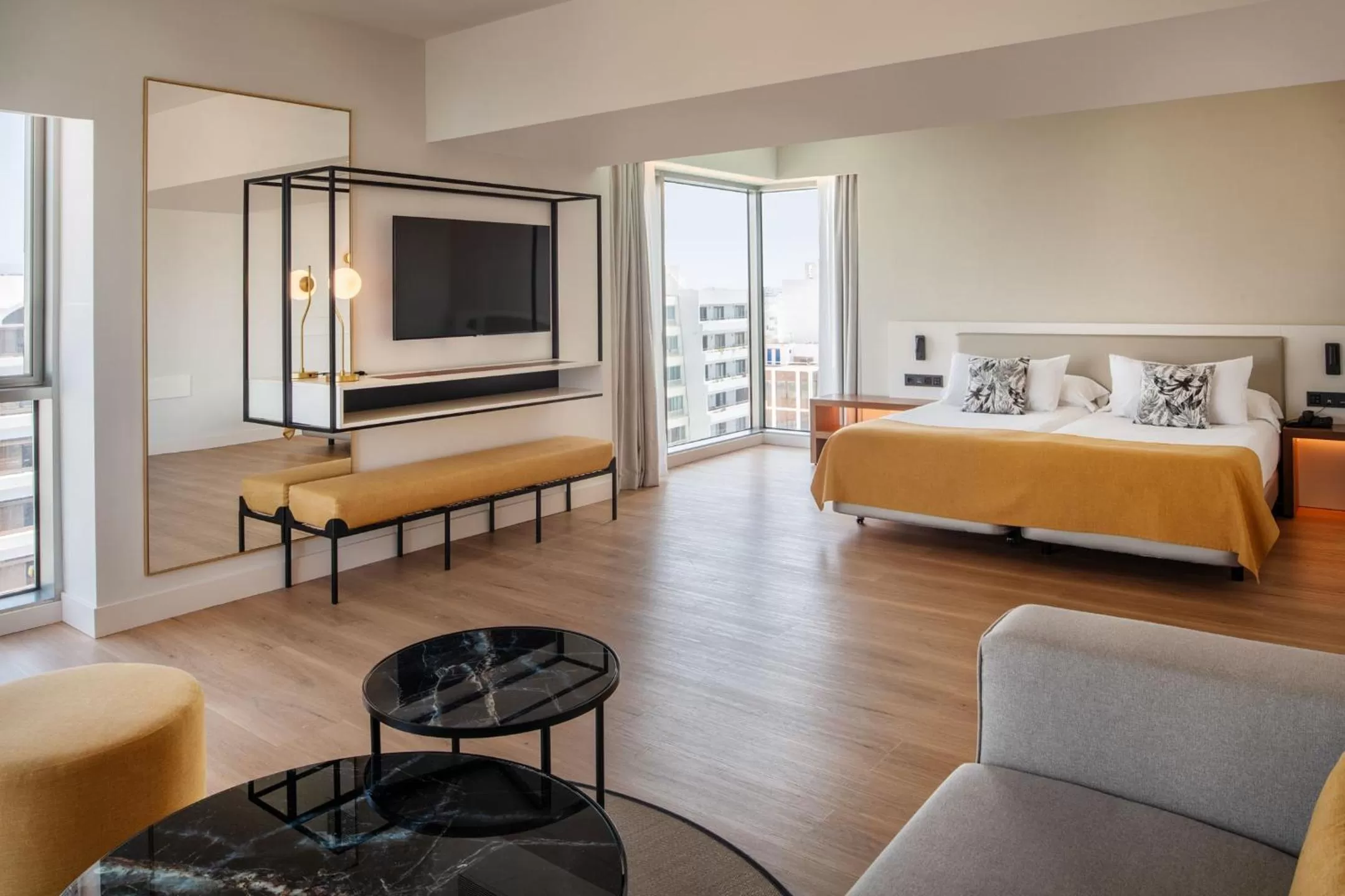 Bed in Arrecife Gran Hotel & Spa