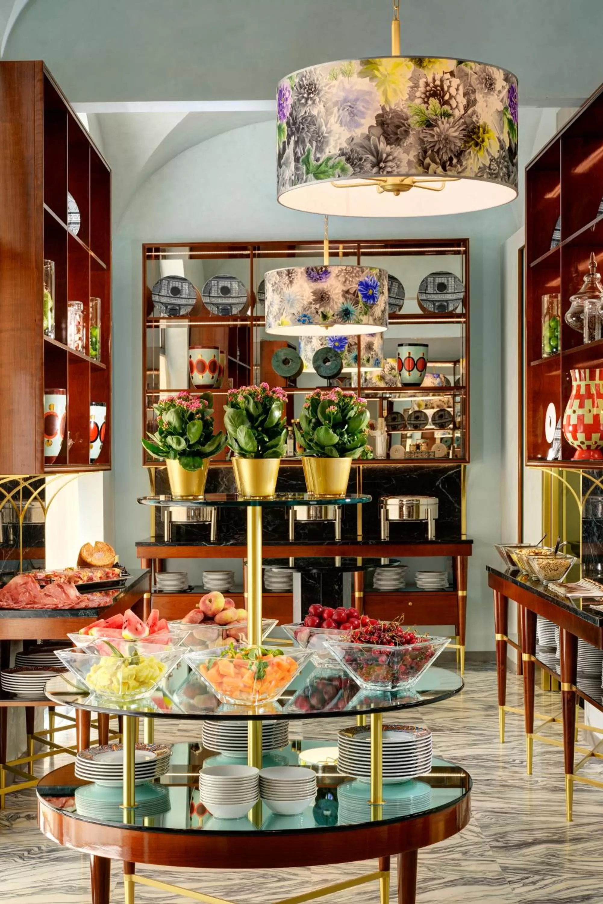 American breakfast in Grand Hotel Minerva