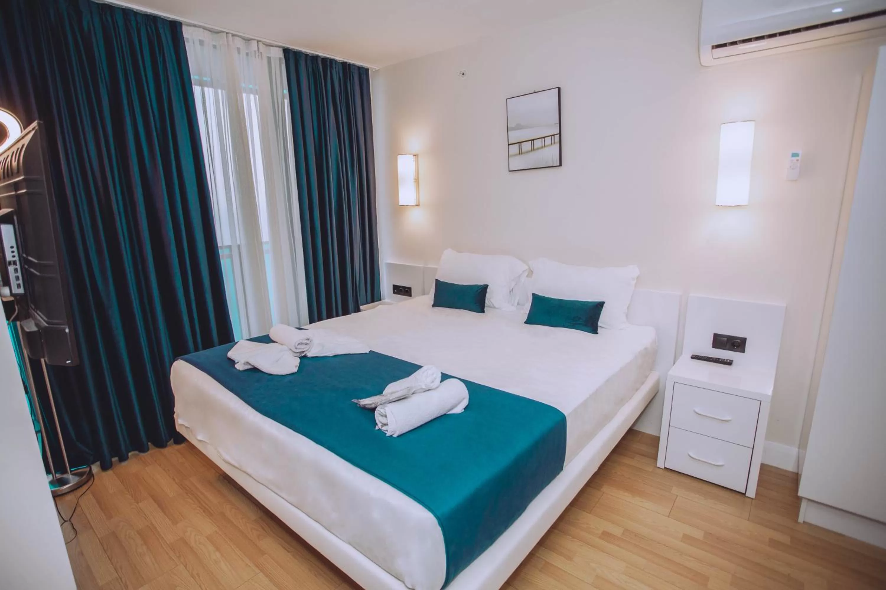 Bed in Luxury Sea View Aparthotel In Orbi City Batumi