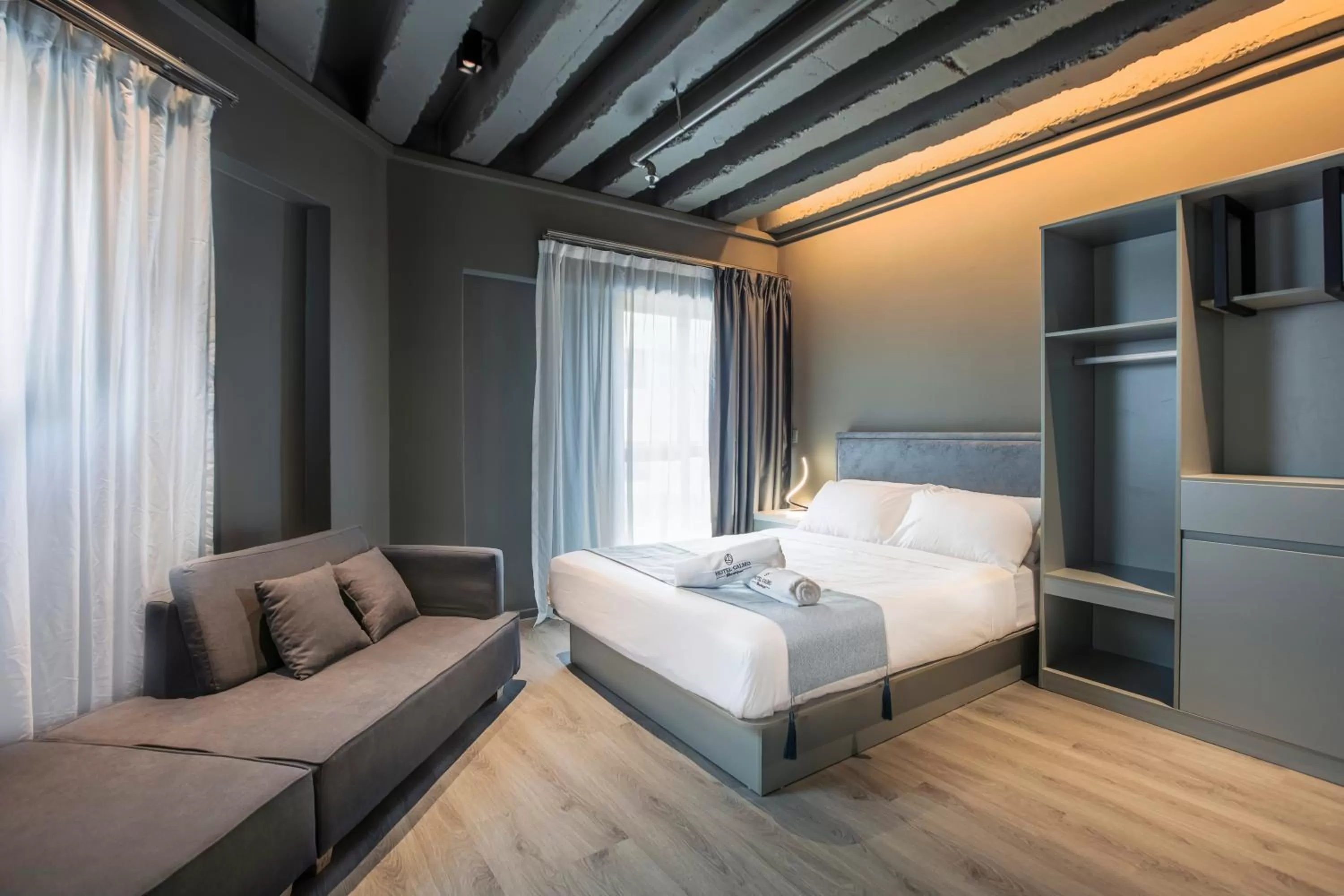 Bed in Hotel Calmo Bugis