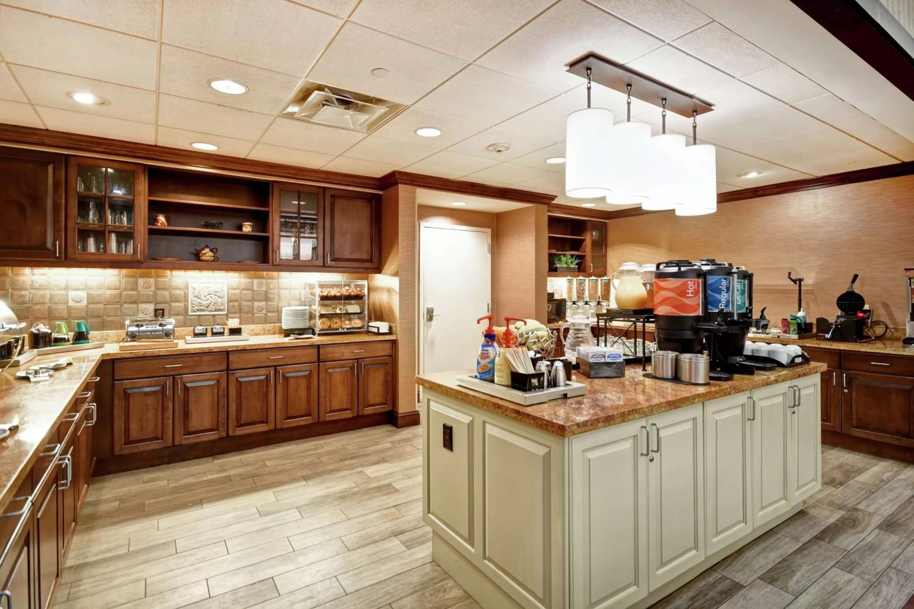 Breakfast in Homewood Suites by Hilton Dover