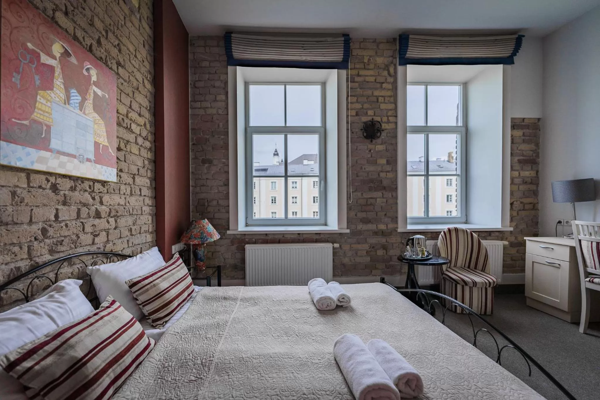 Photo of the whole room, Bed in Moon Garden Old Town Hotel