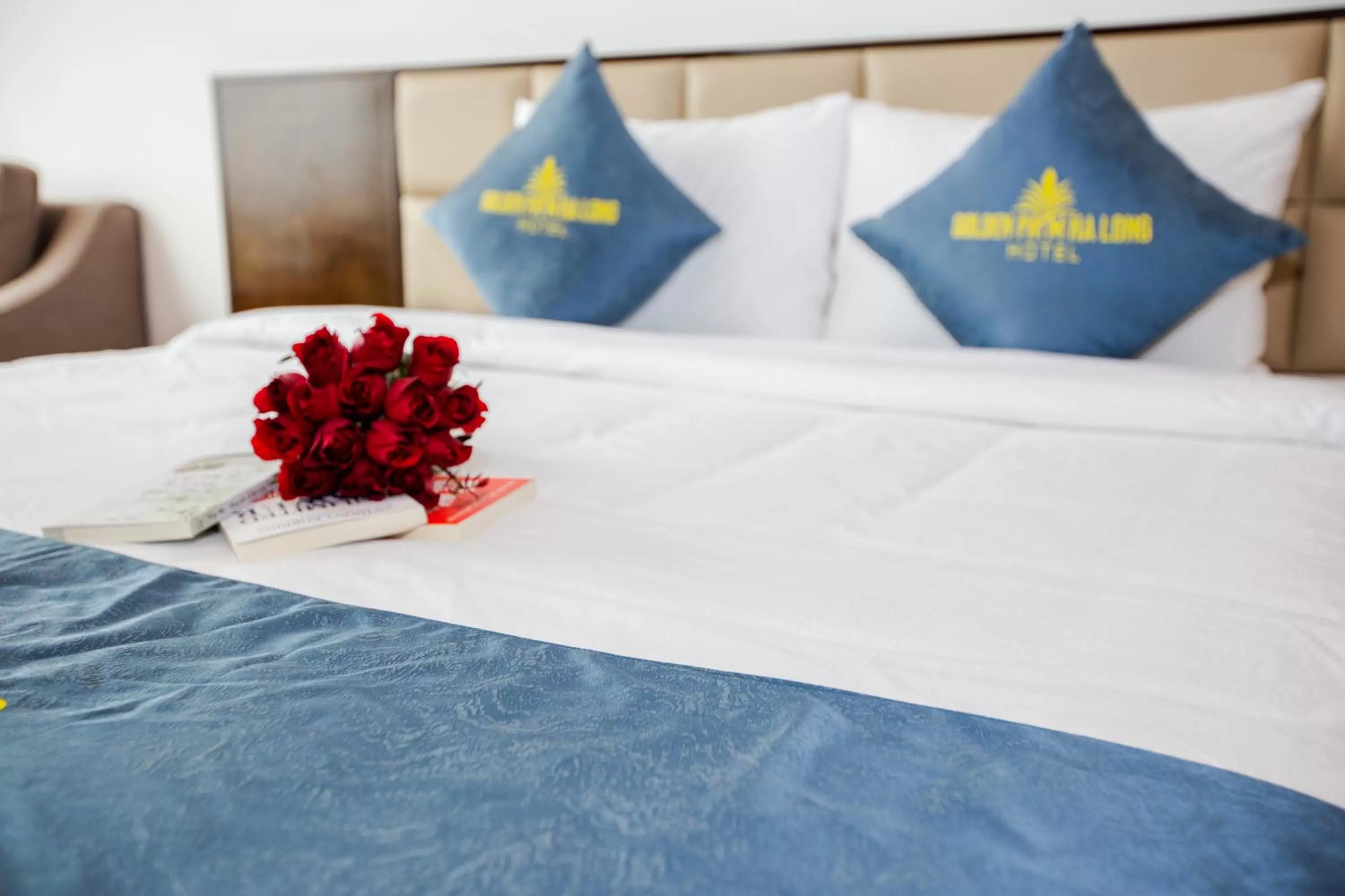 Decorative detail, Bed in Golden Palm HaLong Hotel