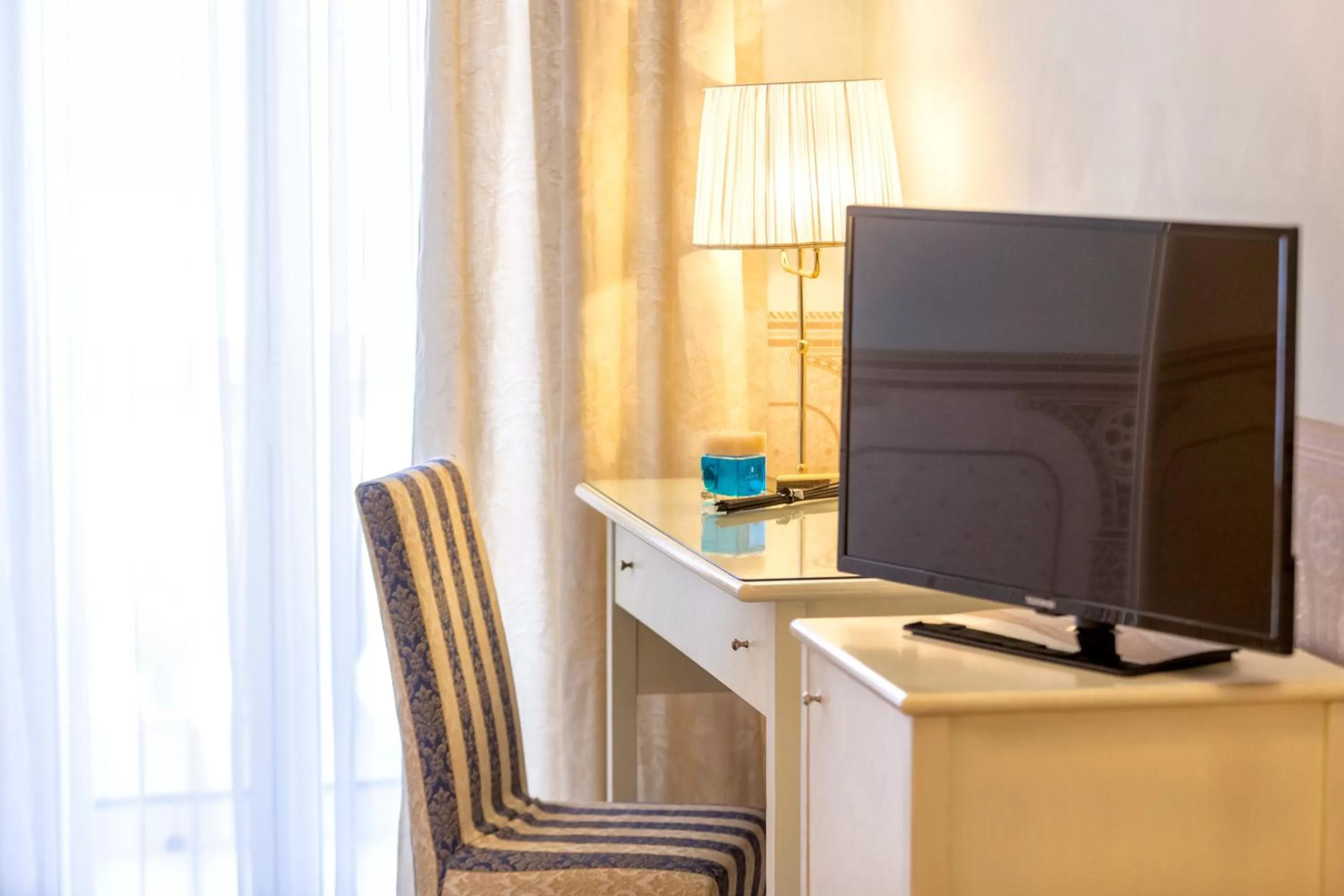 Bedroom in Hotel Baia Imperiale