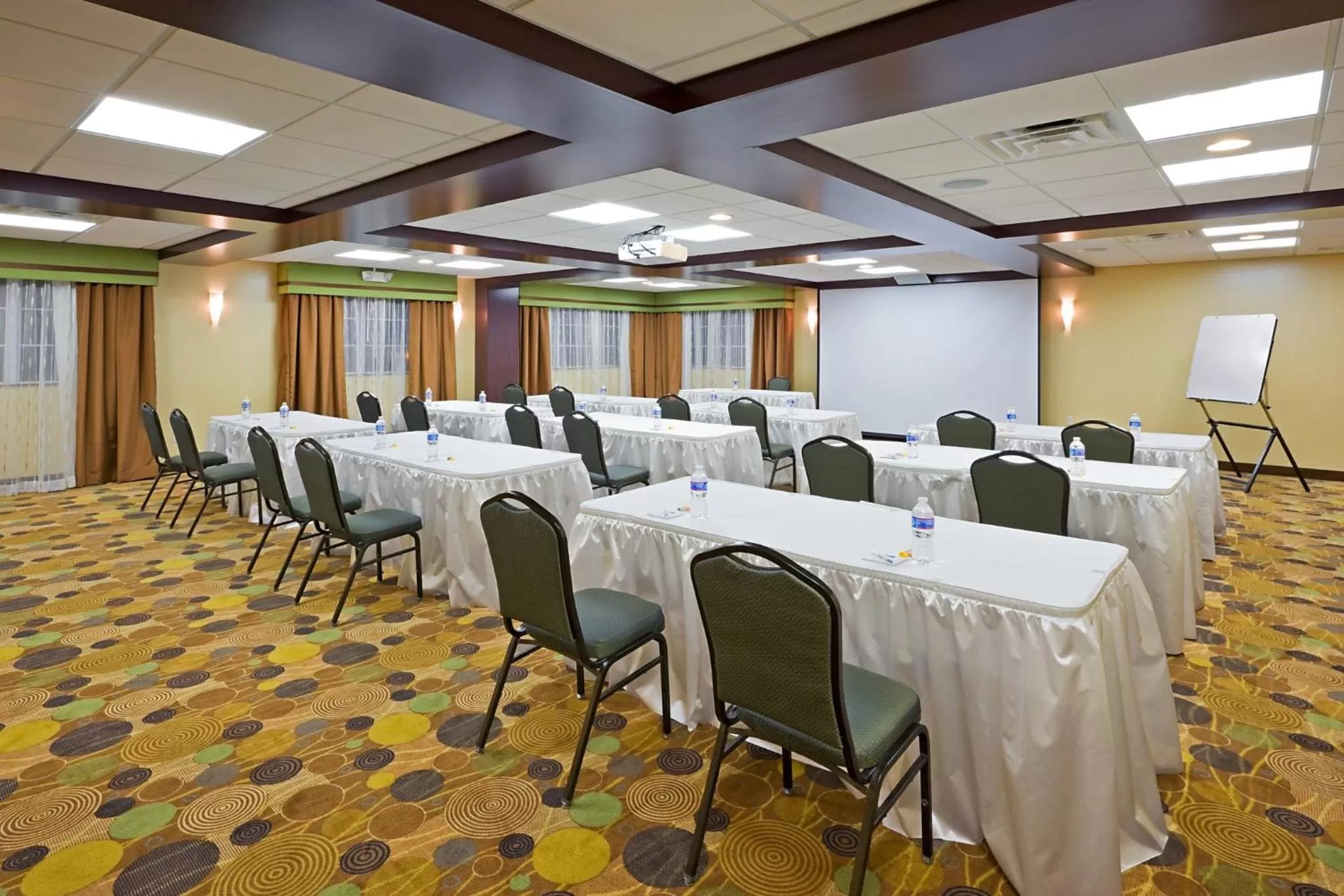 Meeting/conference room in Holiday Inn Express Absecon-Atlantic City Area by IHG