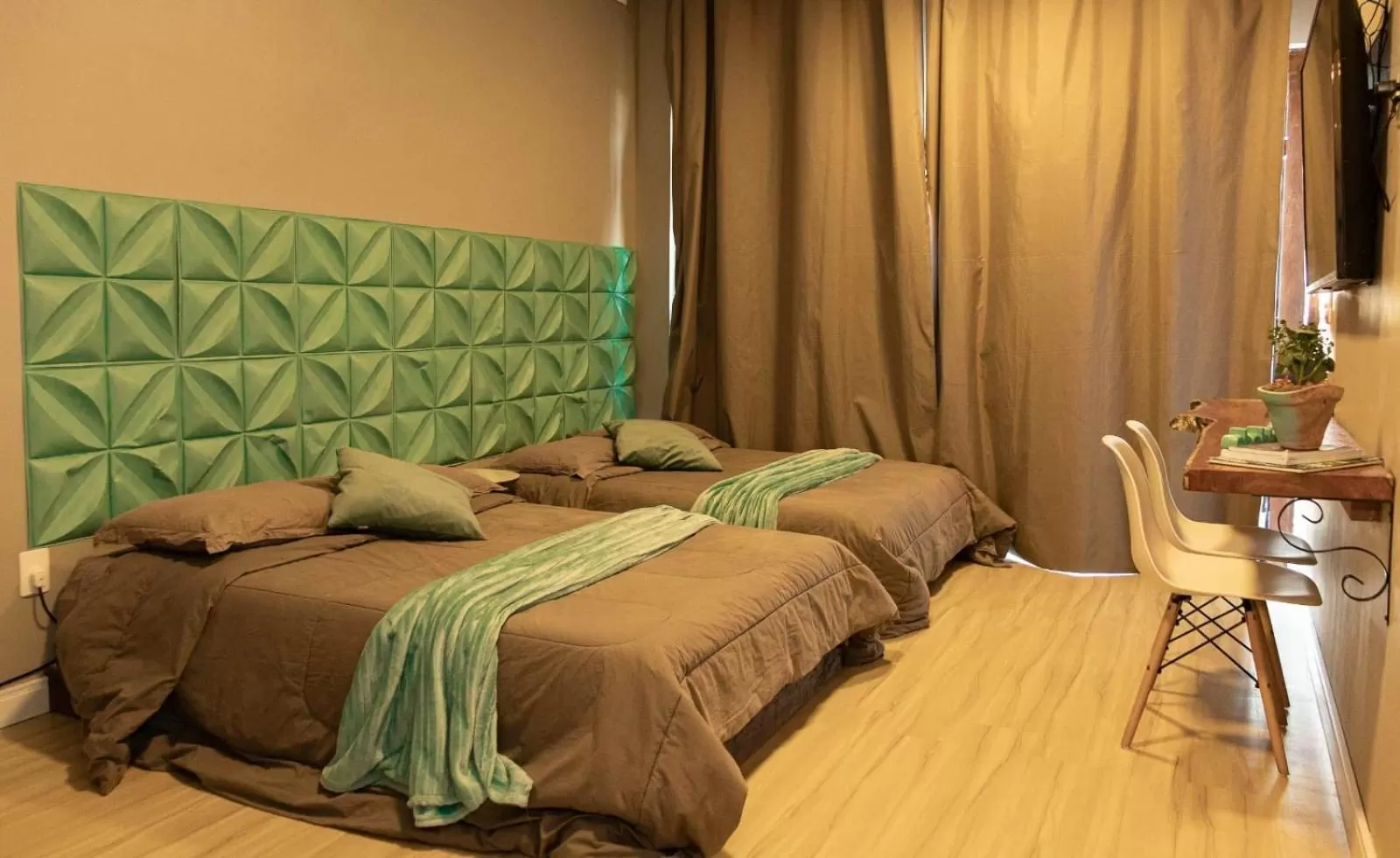 Comfort Quadruple Room in Pousada Doce Lar